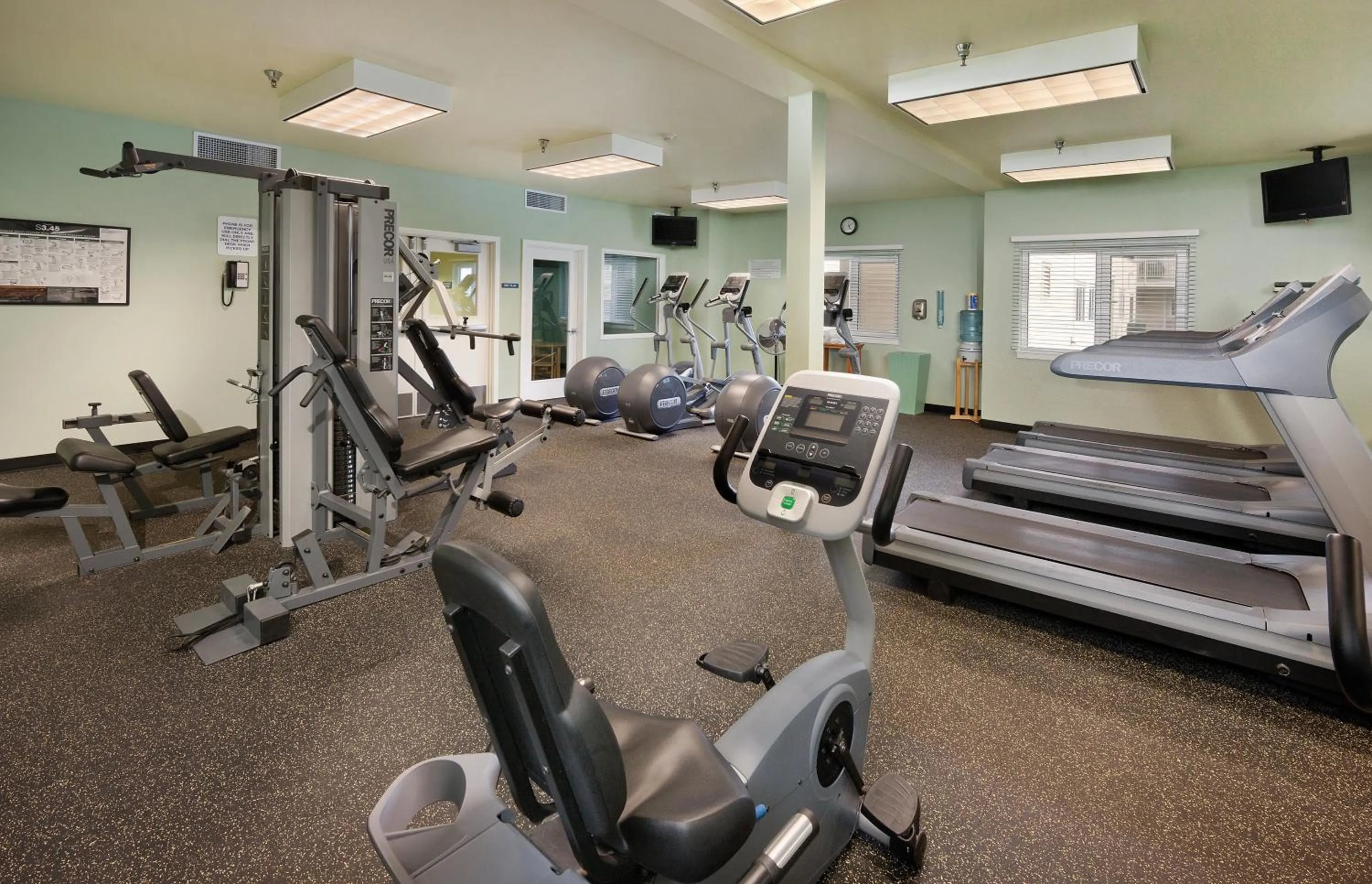 Fitness centre/facilities in WorldMark Long Beach