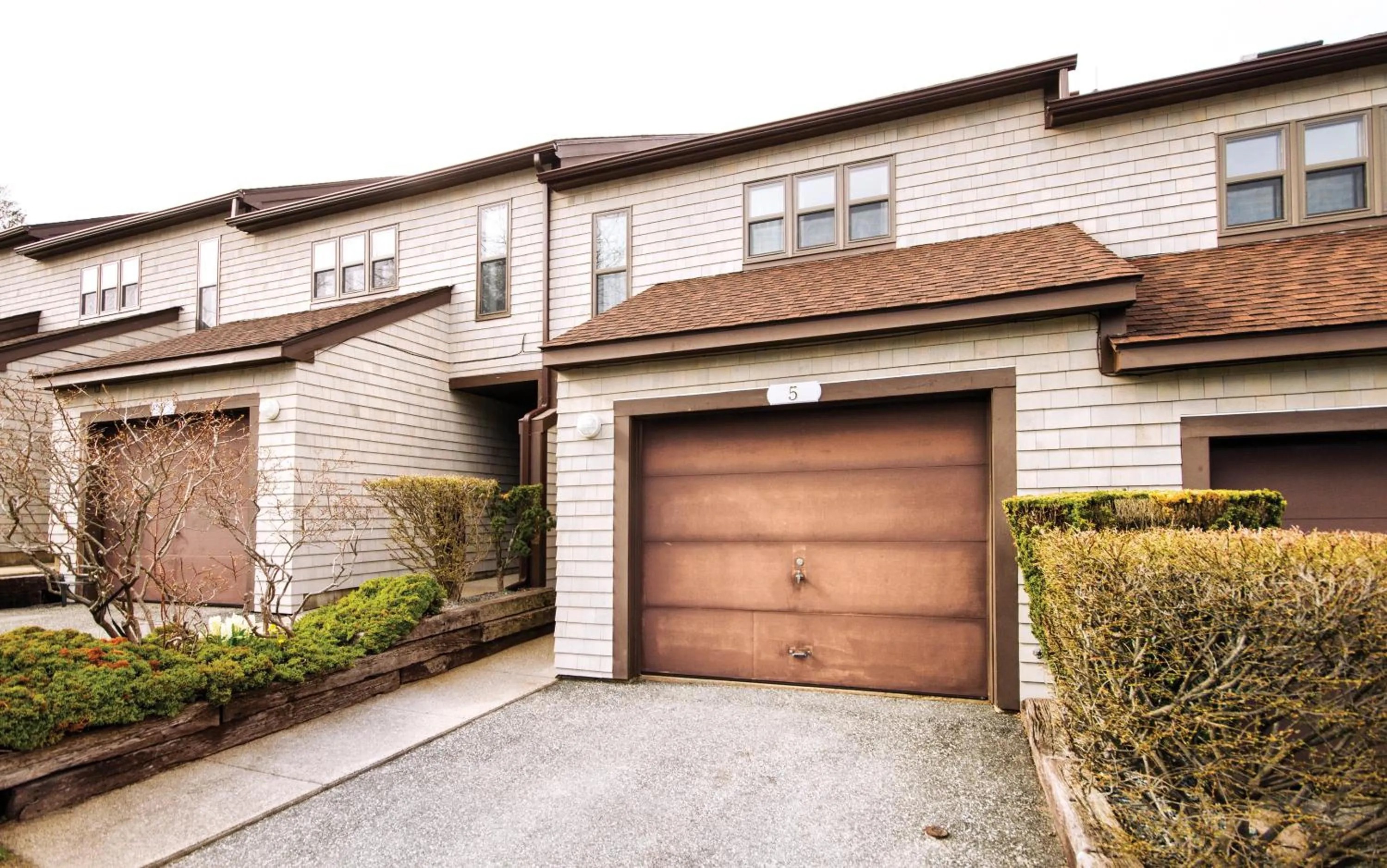 Property building in Club Wyndham Newport Overlook