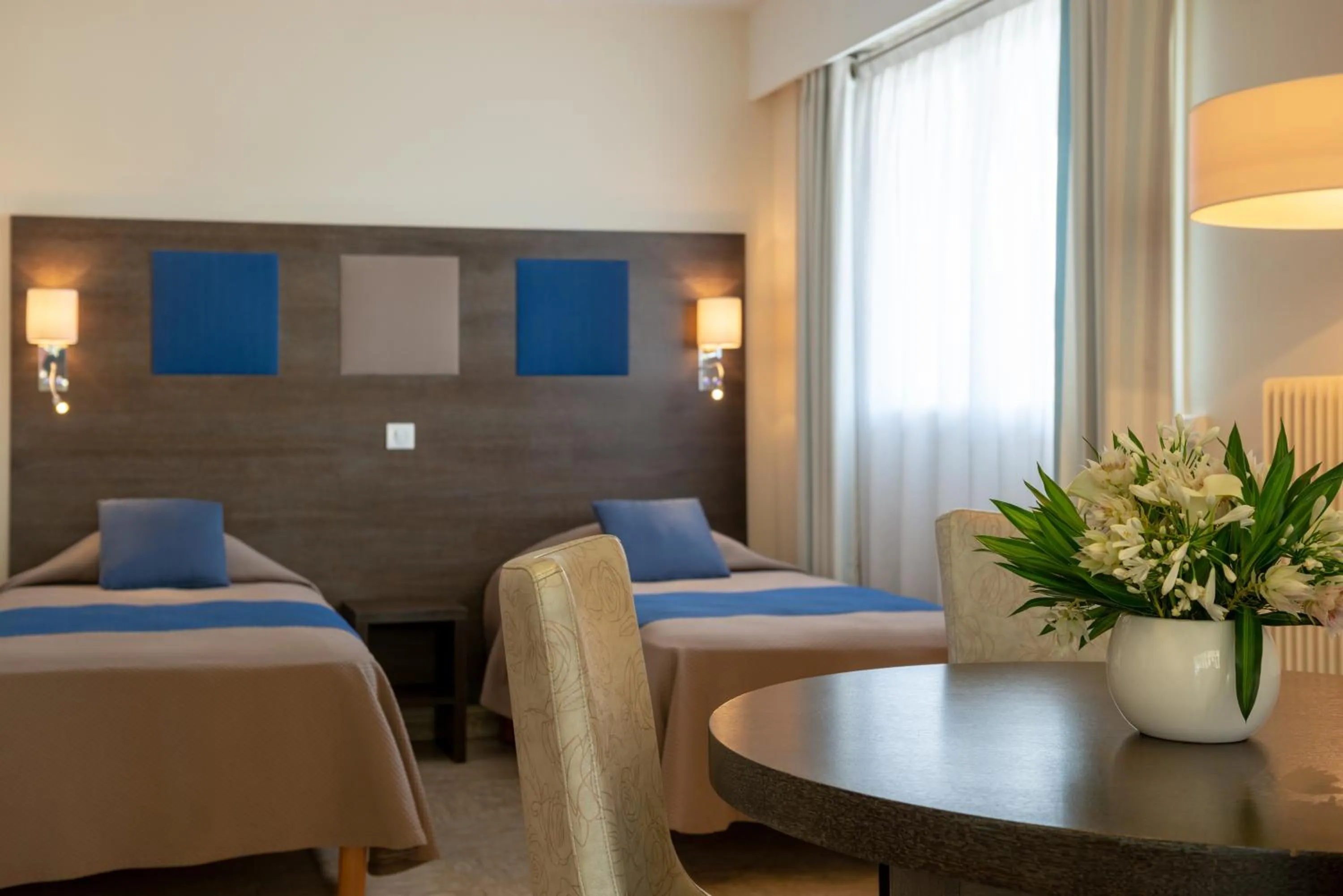 Seating area in The Originals Résidence, Les Strélitzias