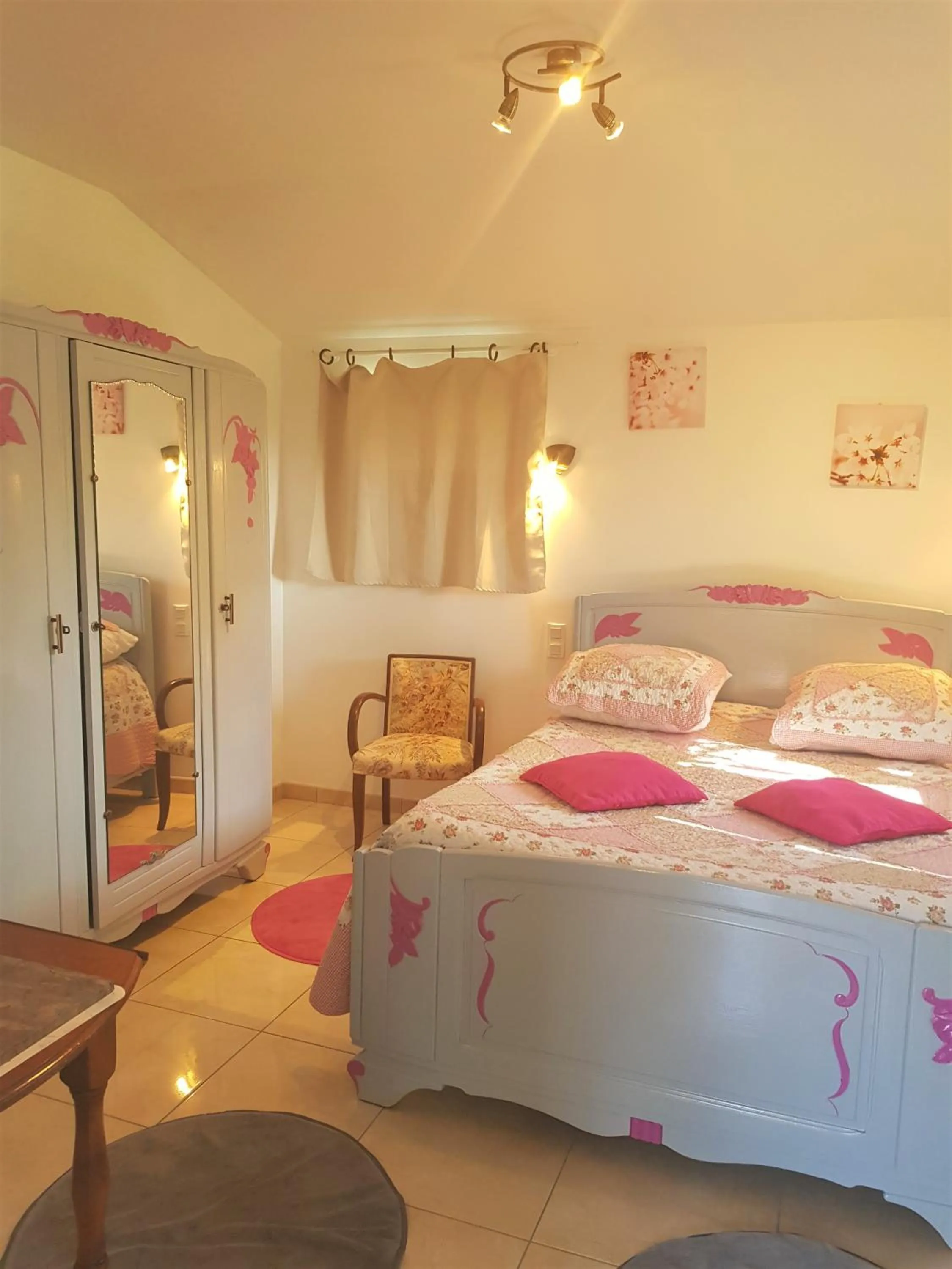 Photo of the whole room in Chambres D'hôtes Anne-Marie