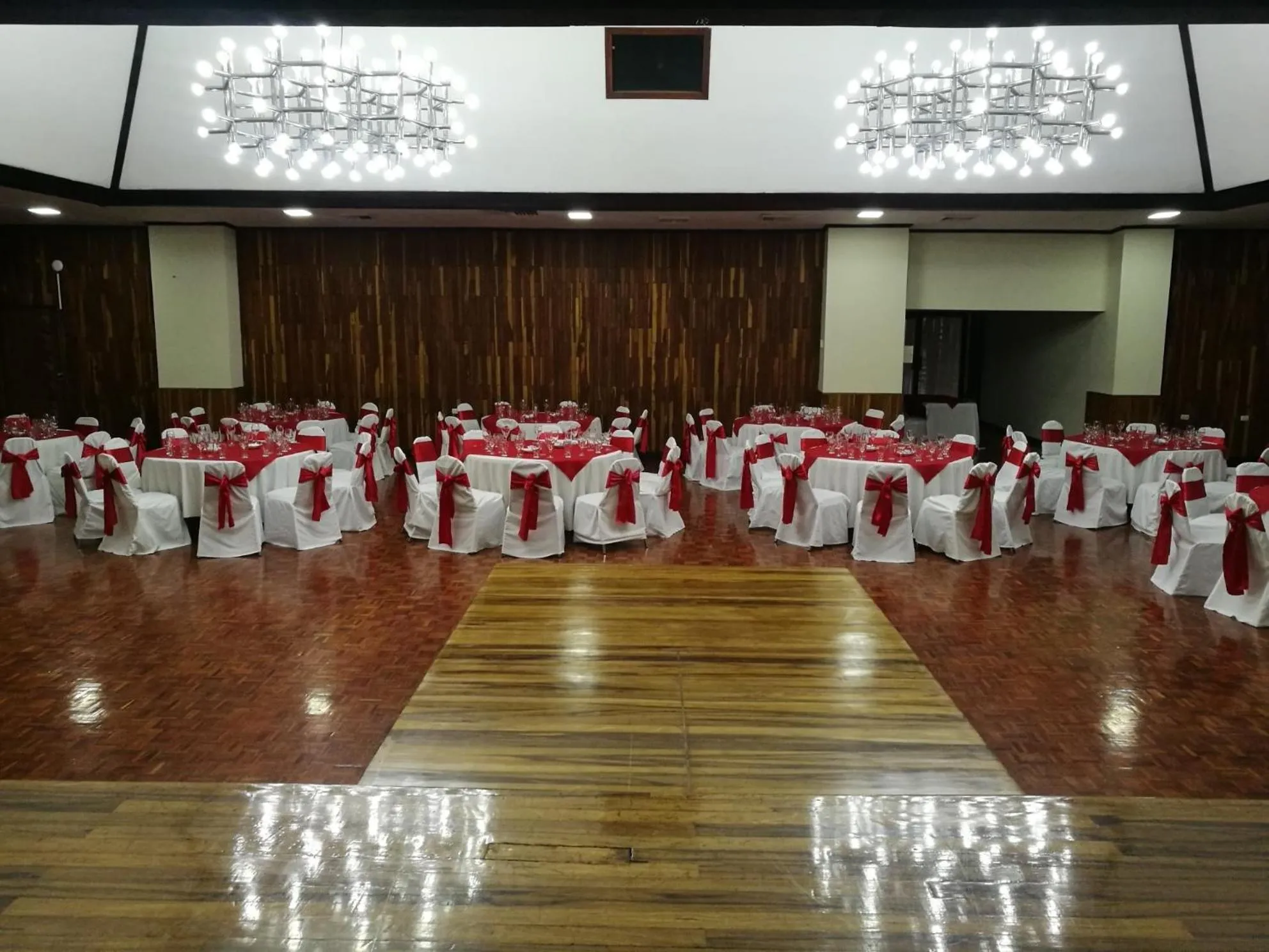 Banquet/Function facilities in Hotel Ambassador