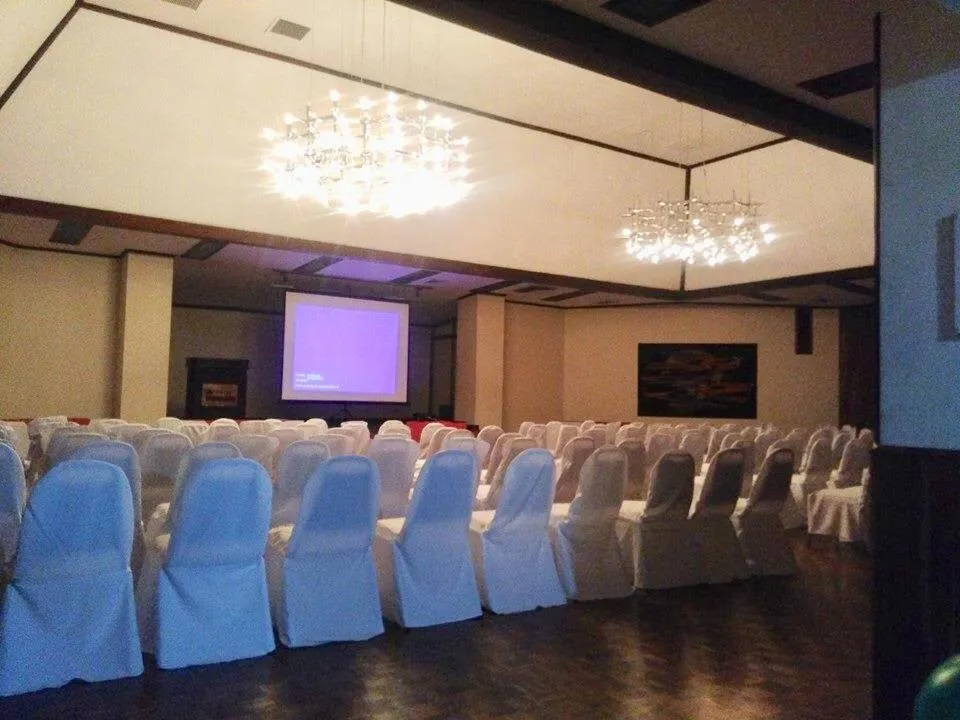 Banquet/Function facilities in Hotel Ambassador