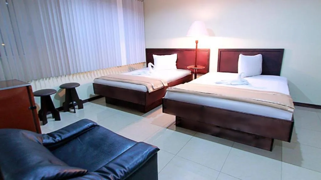 Bedroom, Bed in Hotel Ambassador