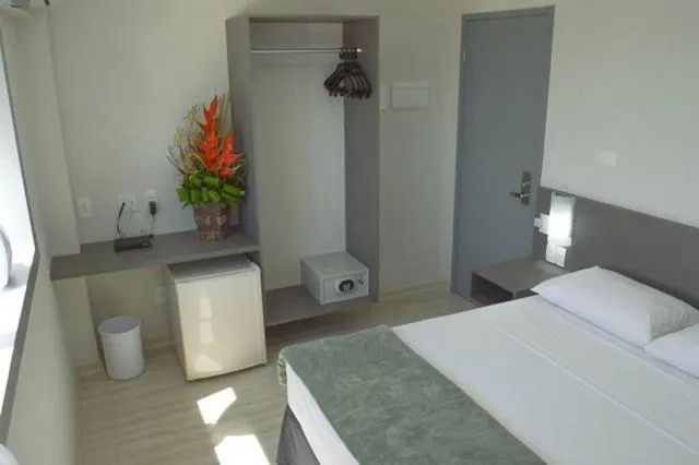 Bed in Pajuçara Hotel Express