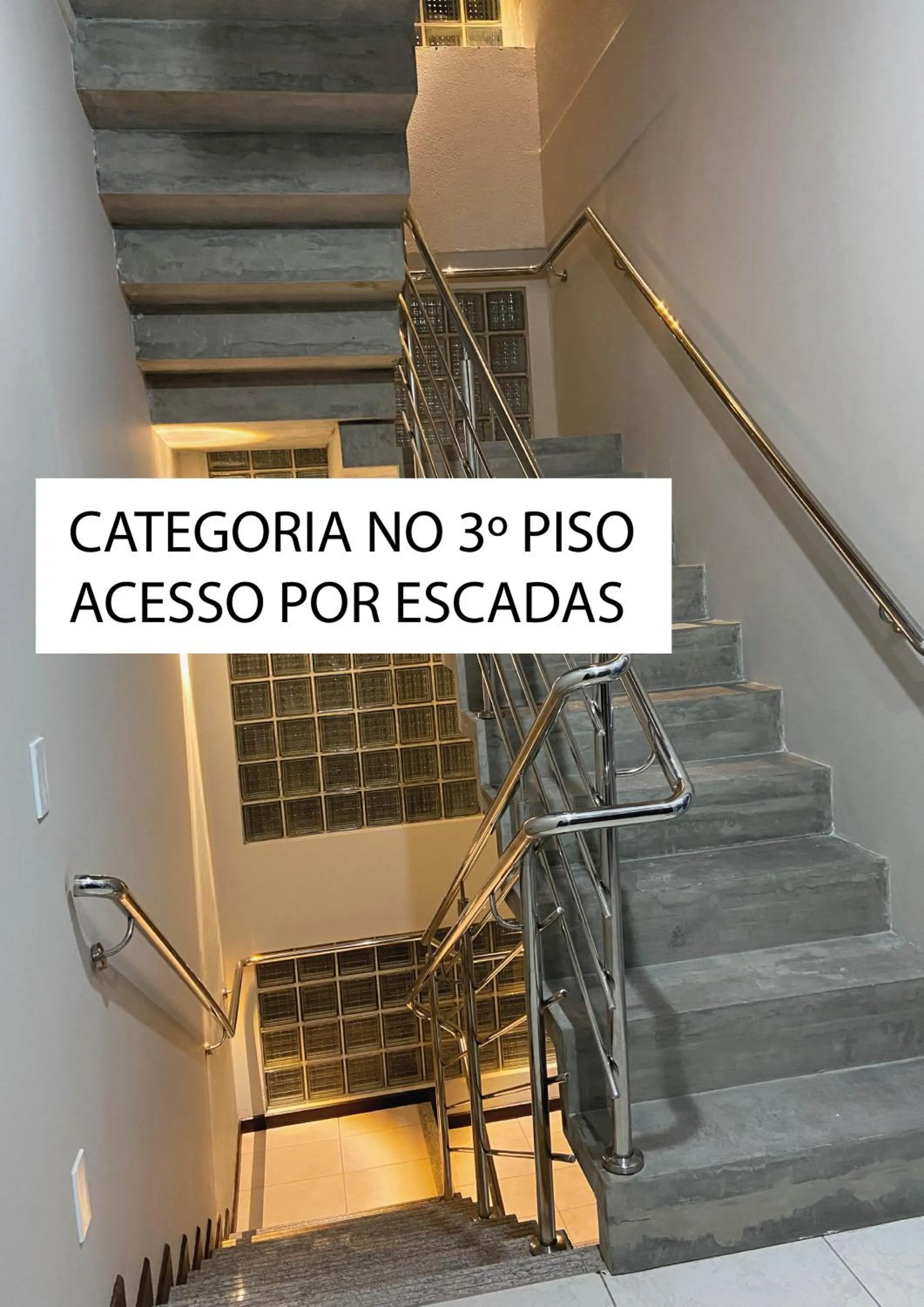 Text overlay in Pousada Canasvieiras