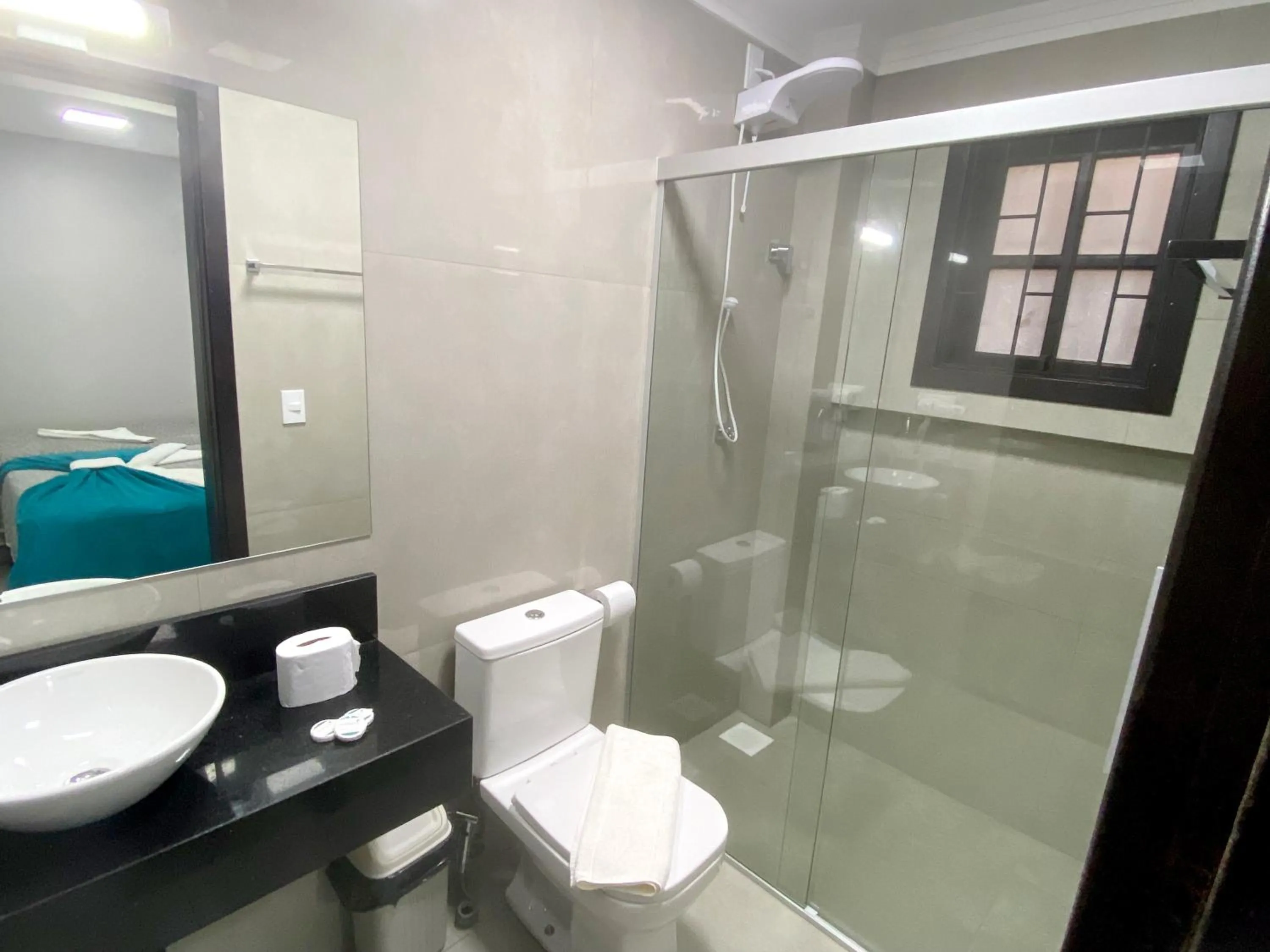 Bathroom in Pousada Canasvieiras