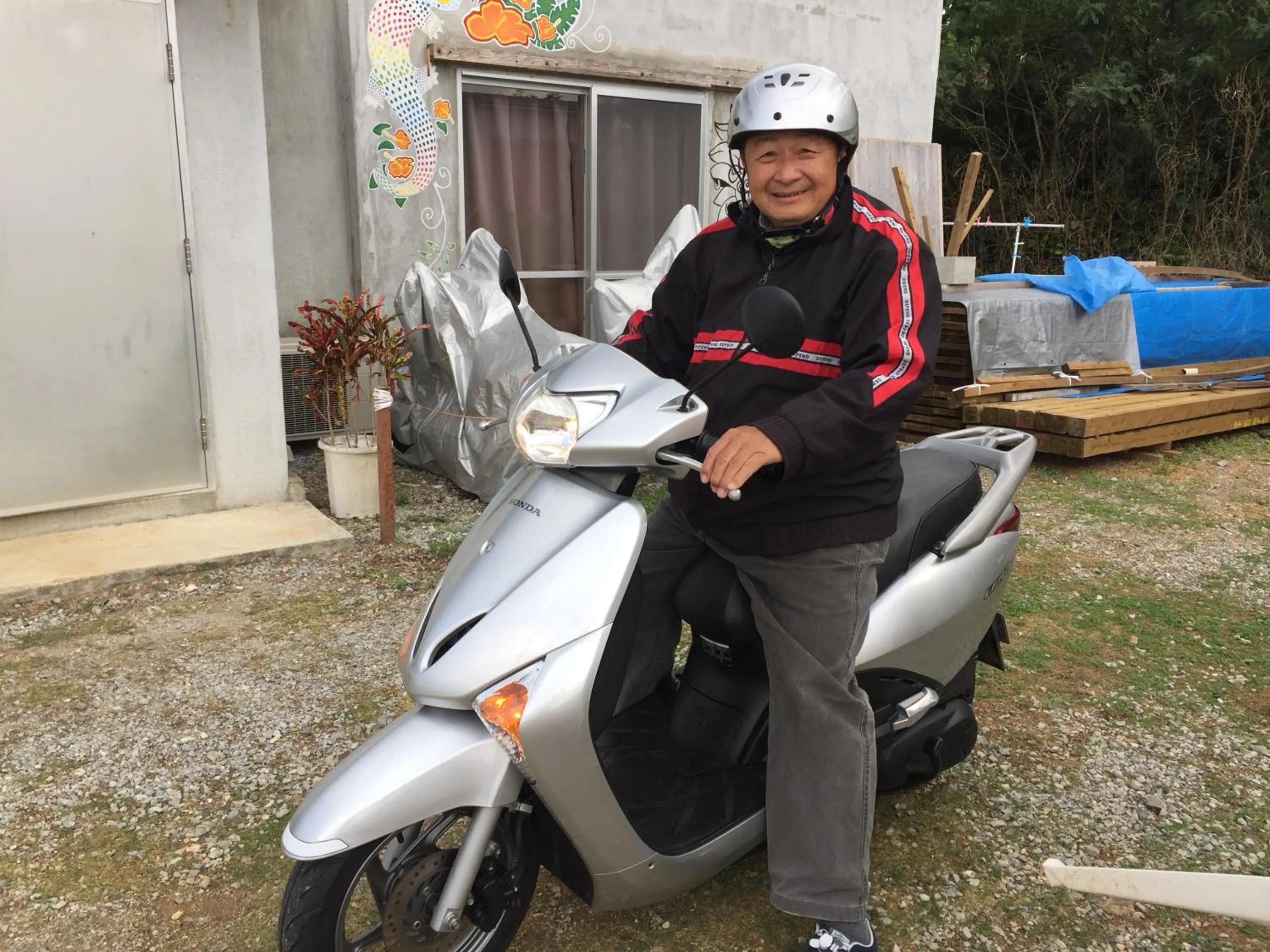 Guests in Guest House Isa