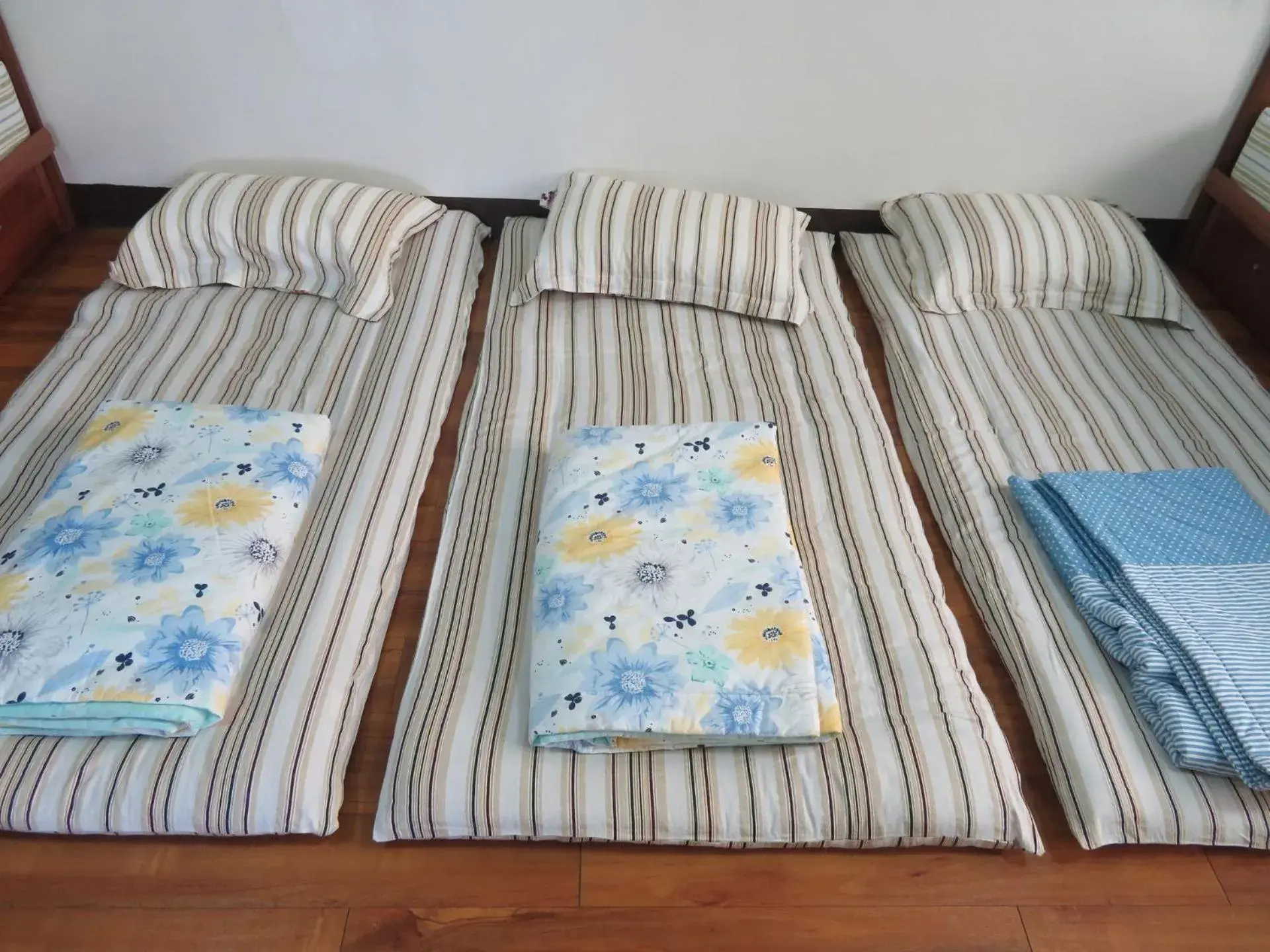 Bed in 8-Bed Mixed Dormitory Room in Hoin 4 Bed in 8-Bed Mixed Dormitory Room in Hoin 4