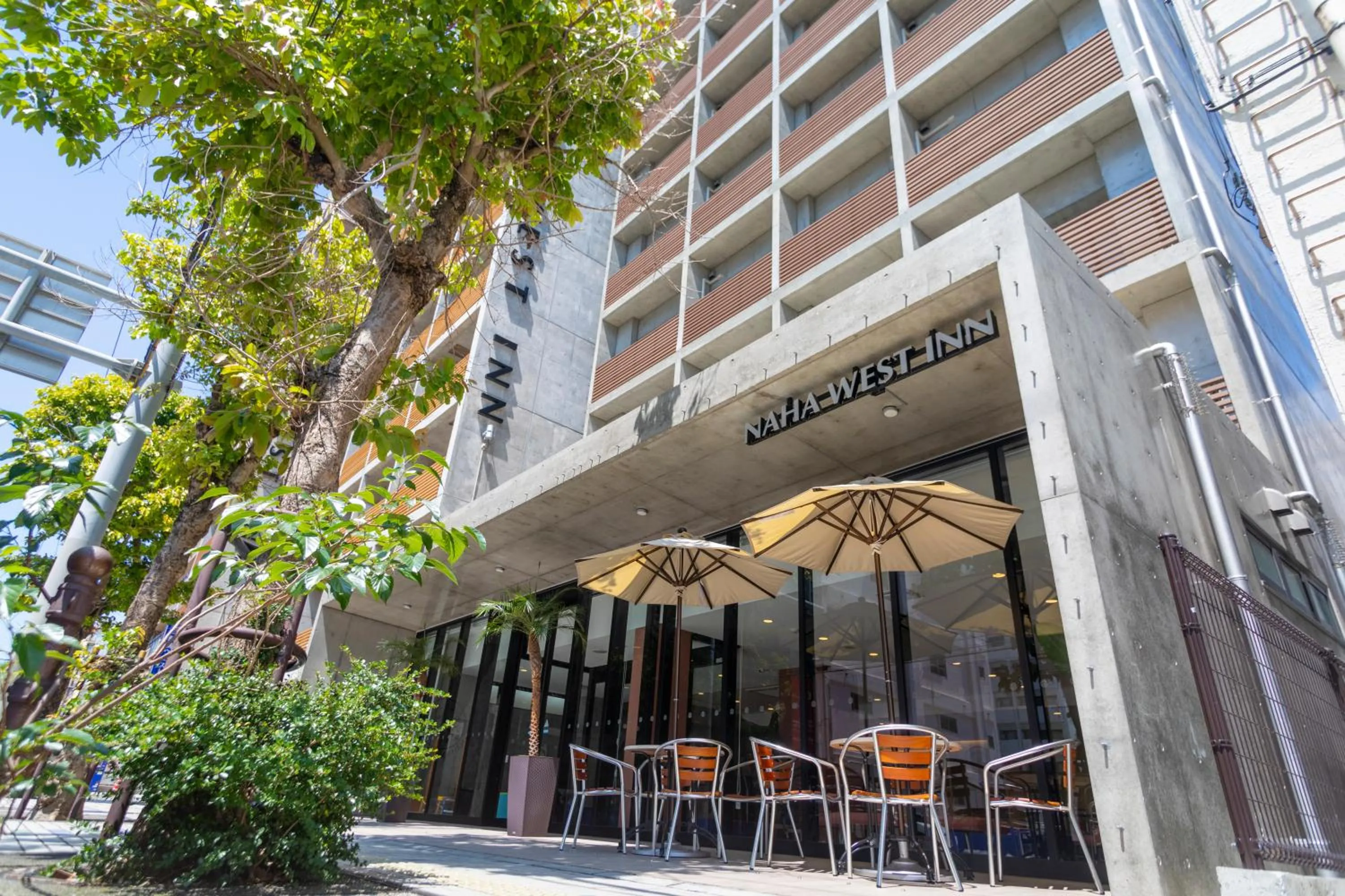 Property building in NAHA-WEST INN