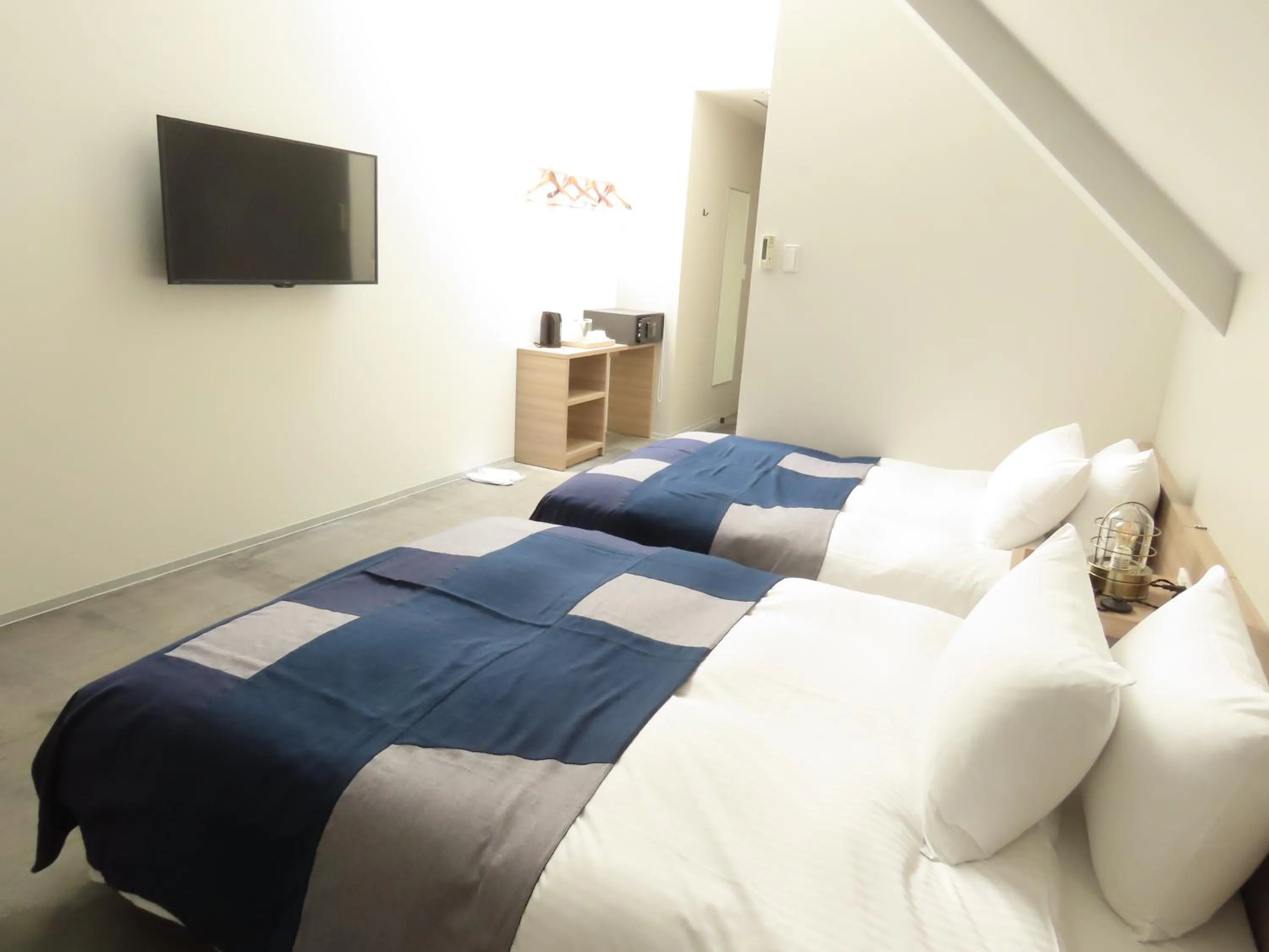 Bed in Osaka Hokko Marina HULL