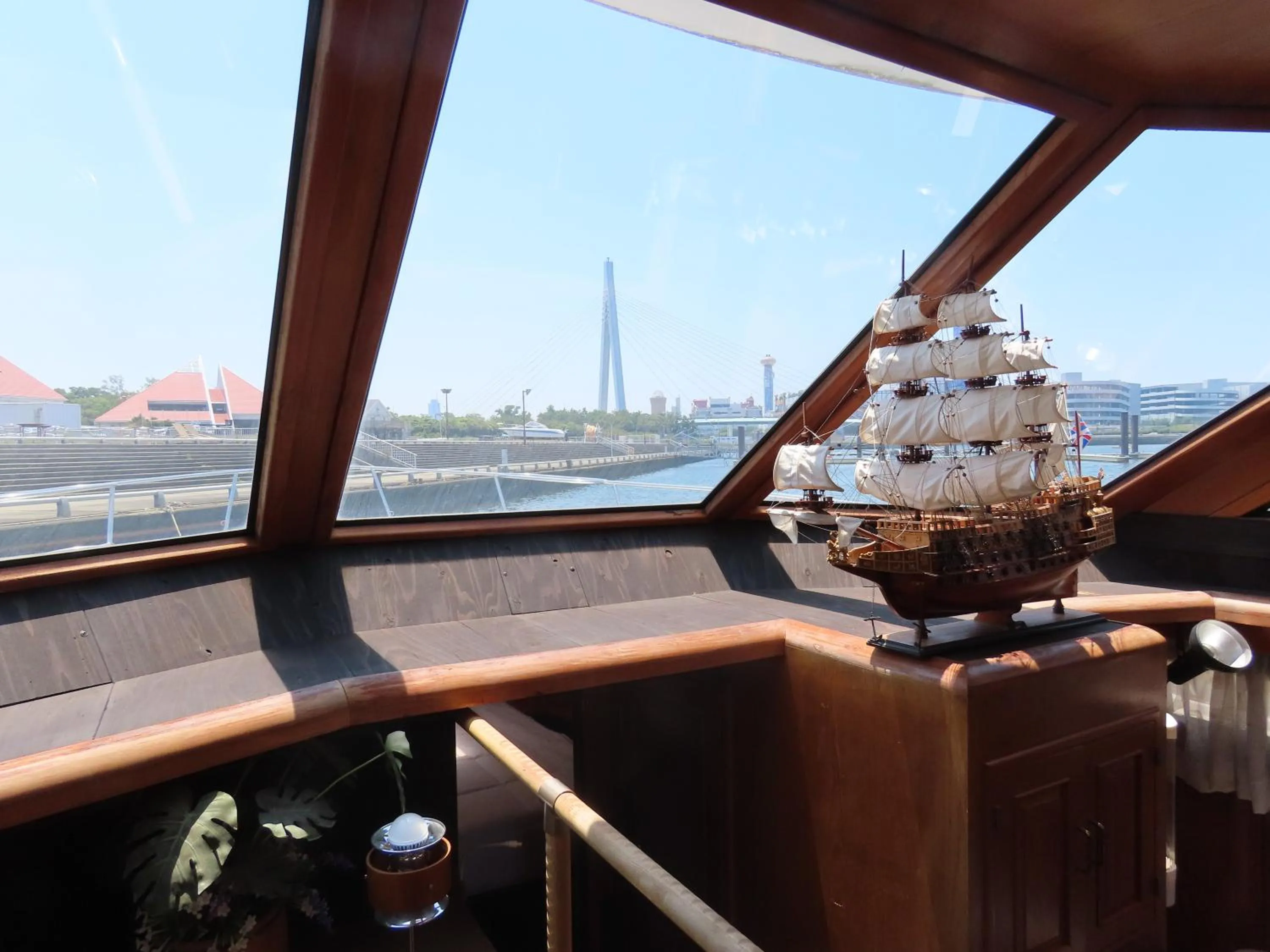 Photo of the whole room in Osaka Hokko Marina HULL