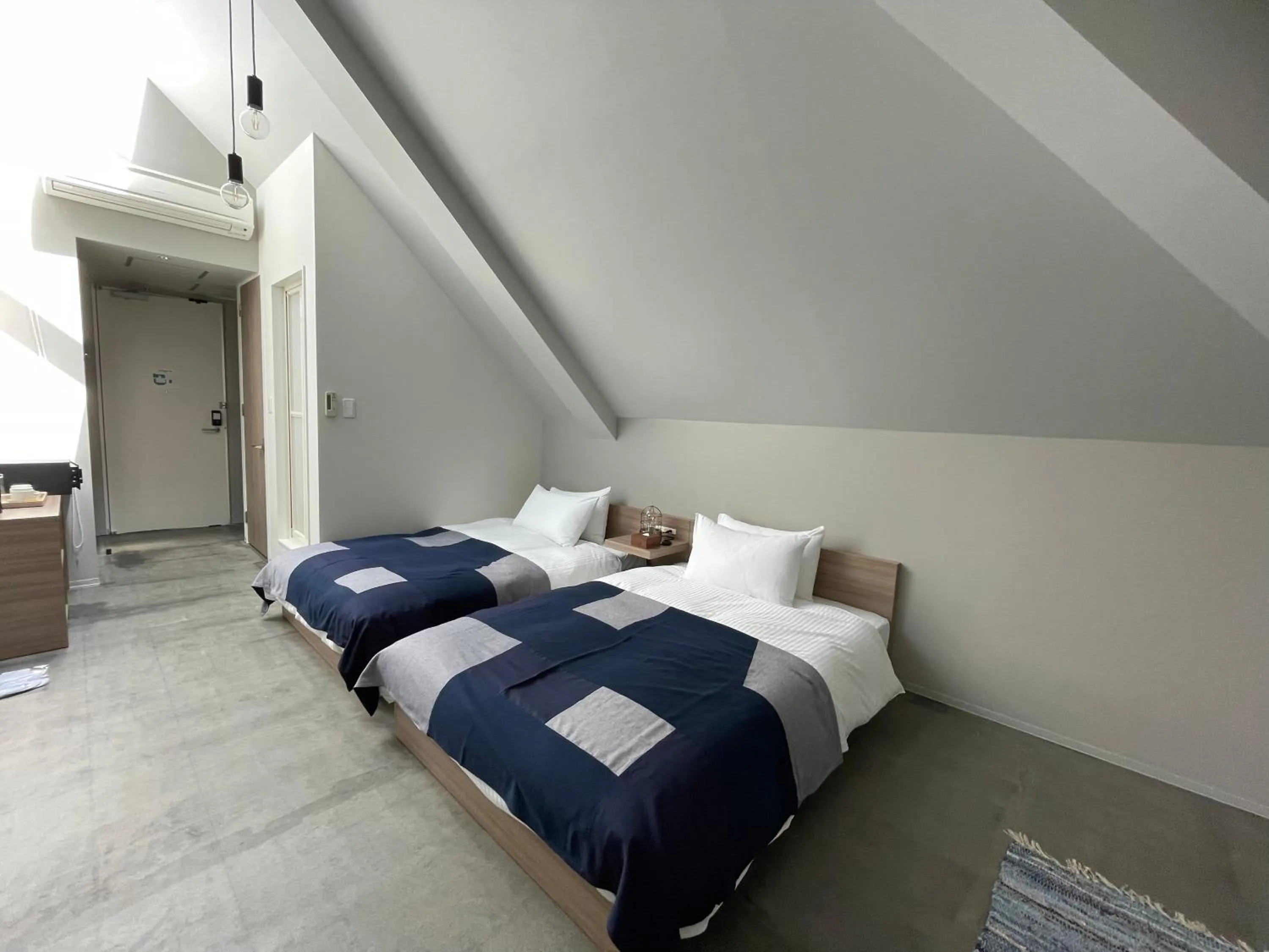 Photo of the whole room, Bed in Osaka Hokko Marina HULL