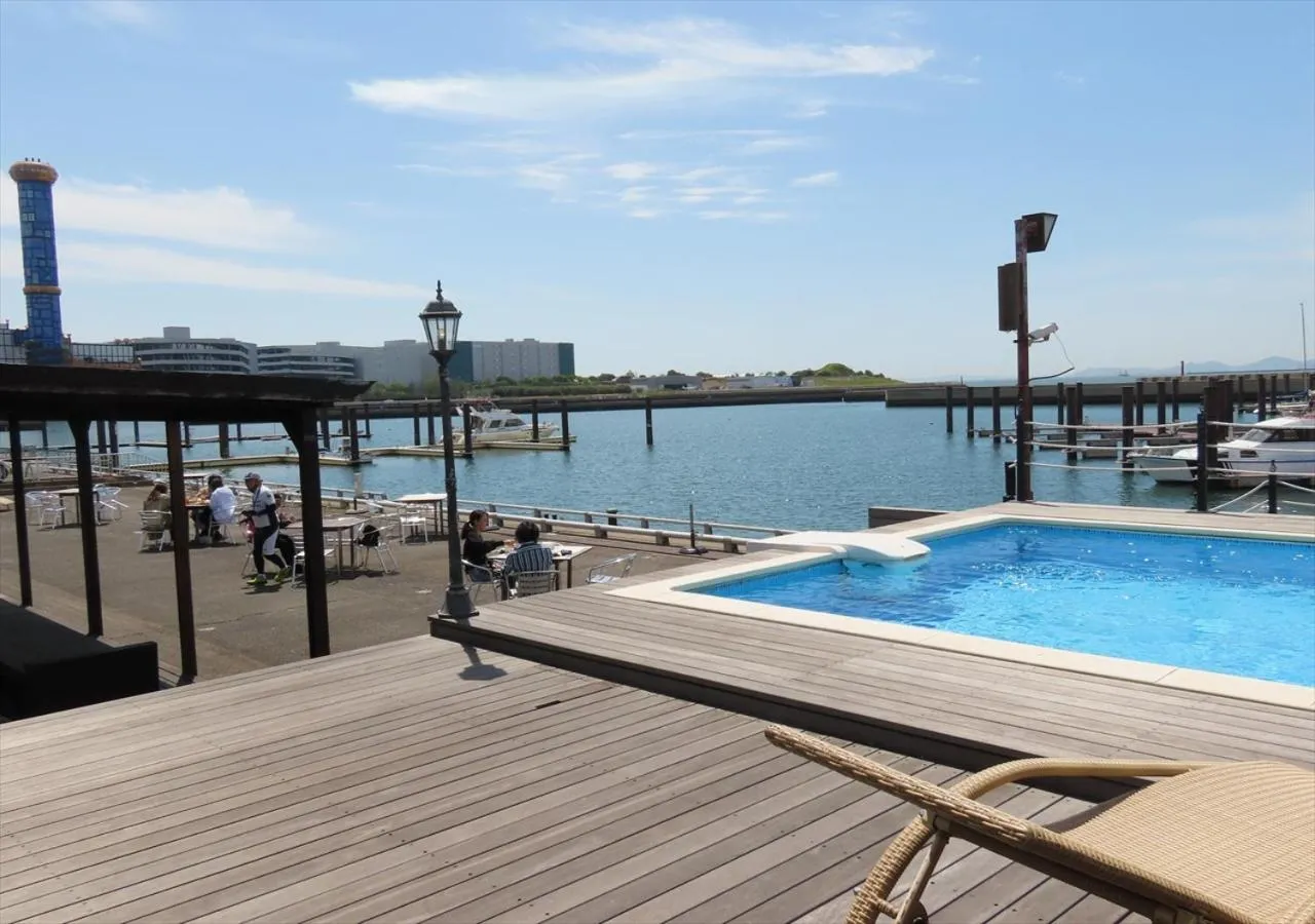 Swimming pool in Osaka Hokko Marina HULL