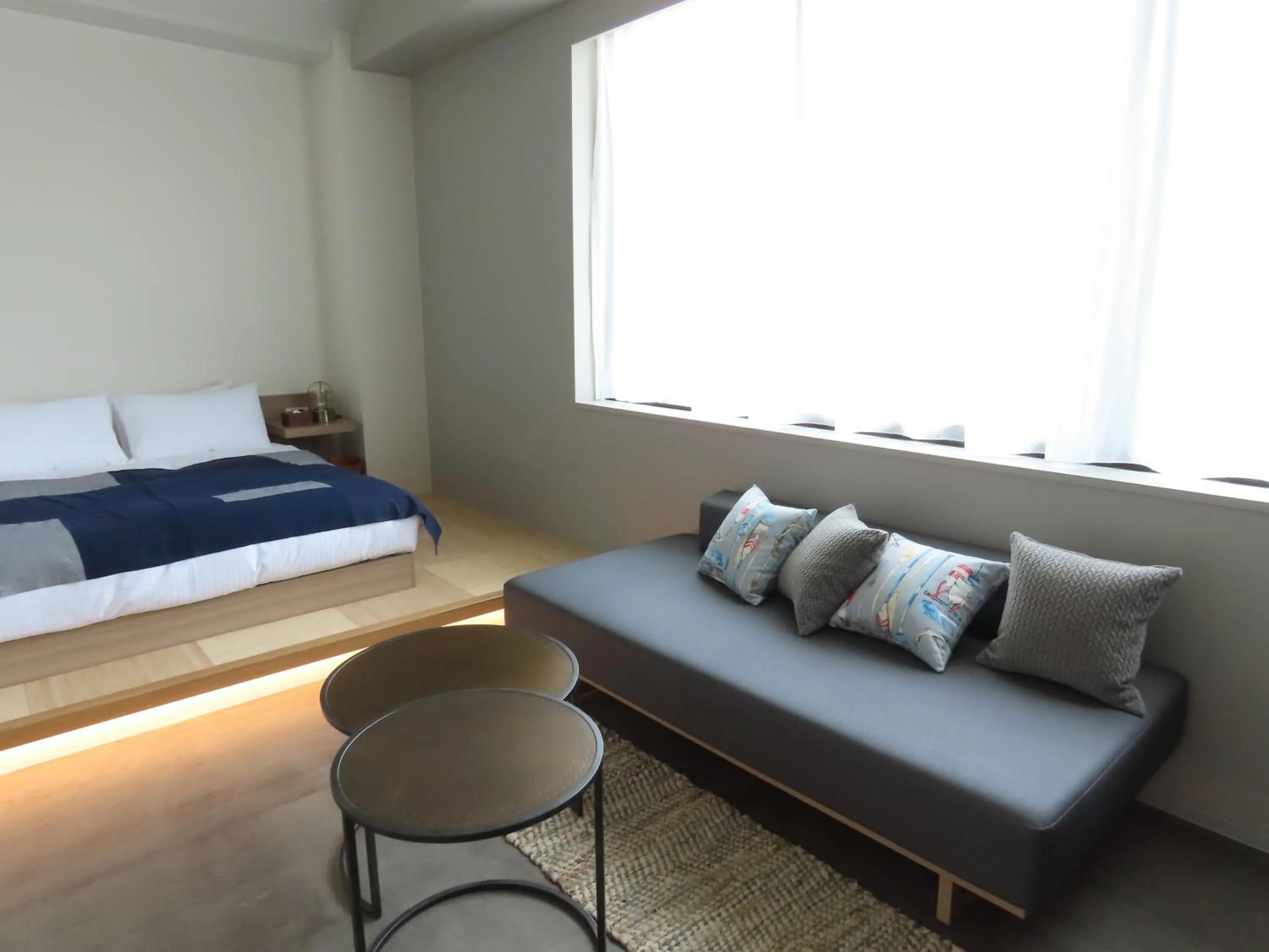 Seating area, Bed in Osaka Hokko Marina HULL