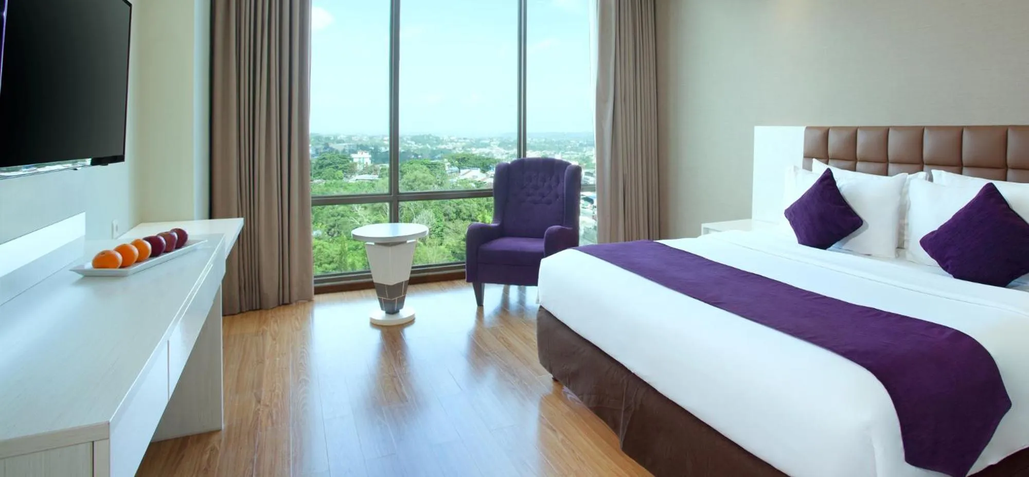Bedroom, Bed in Platinum Hotel & Convention Hall Balikpapan