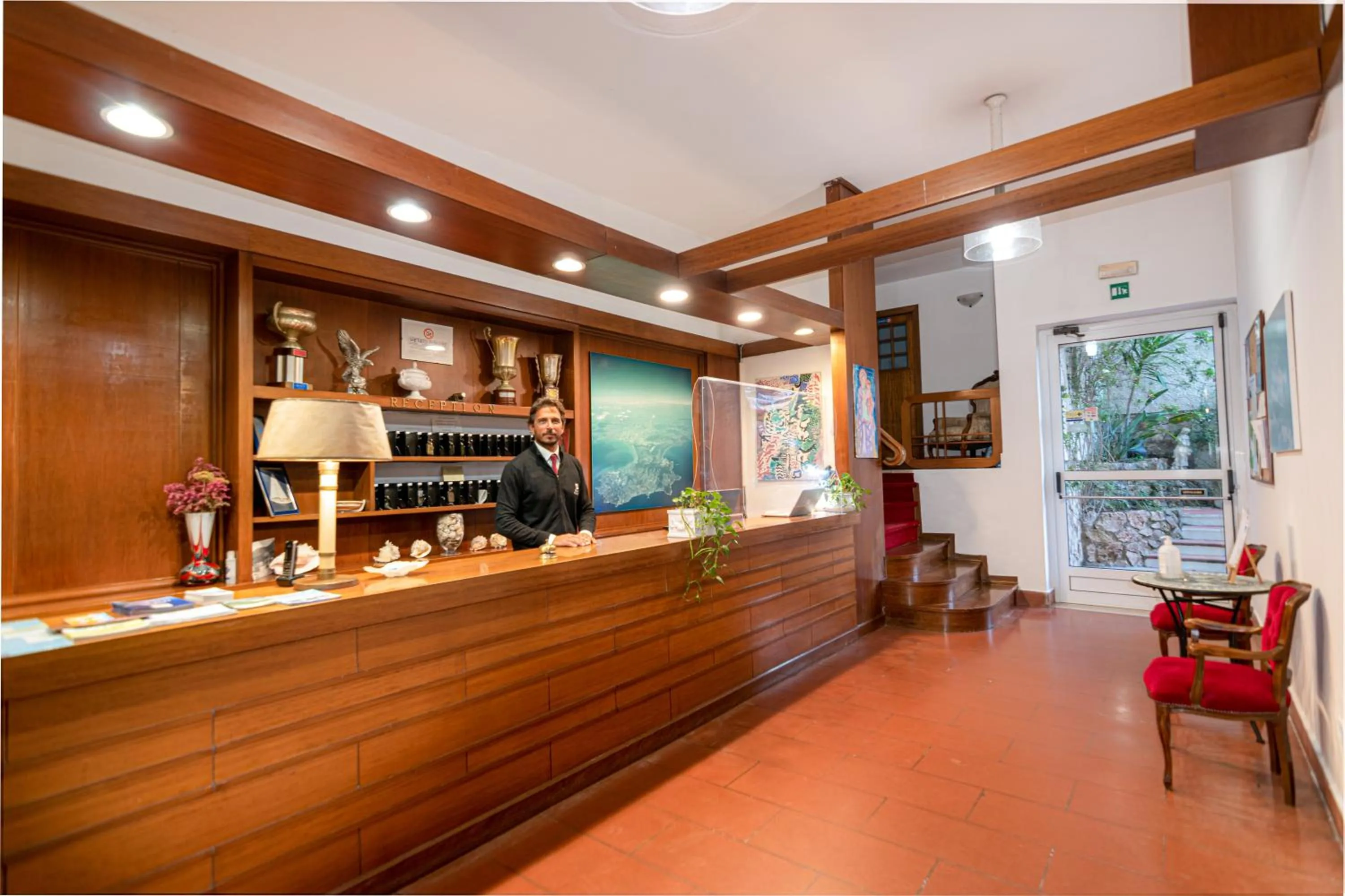 Staff in Hotel Vittoria