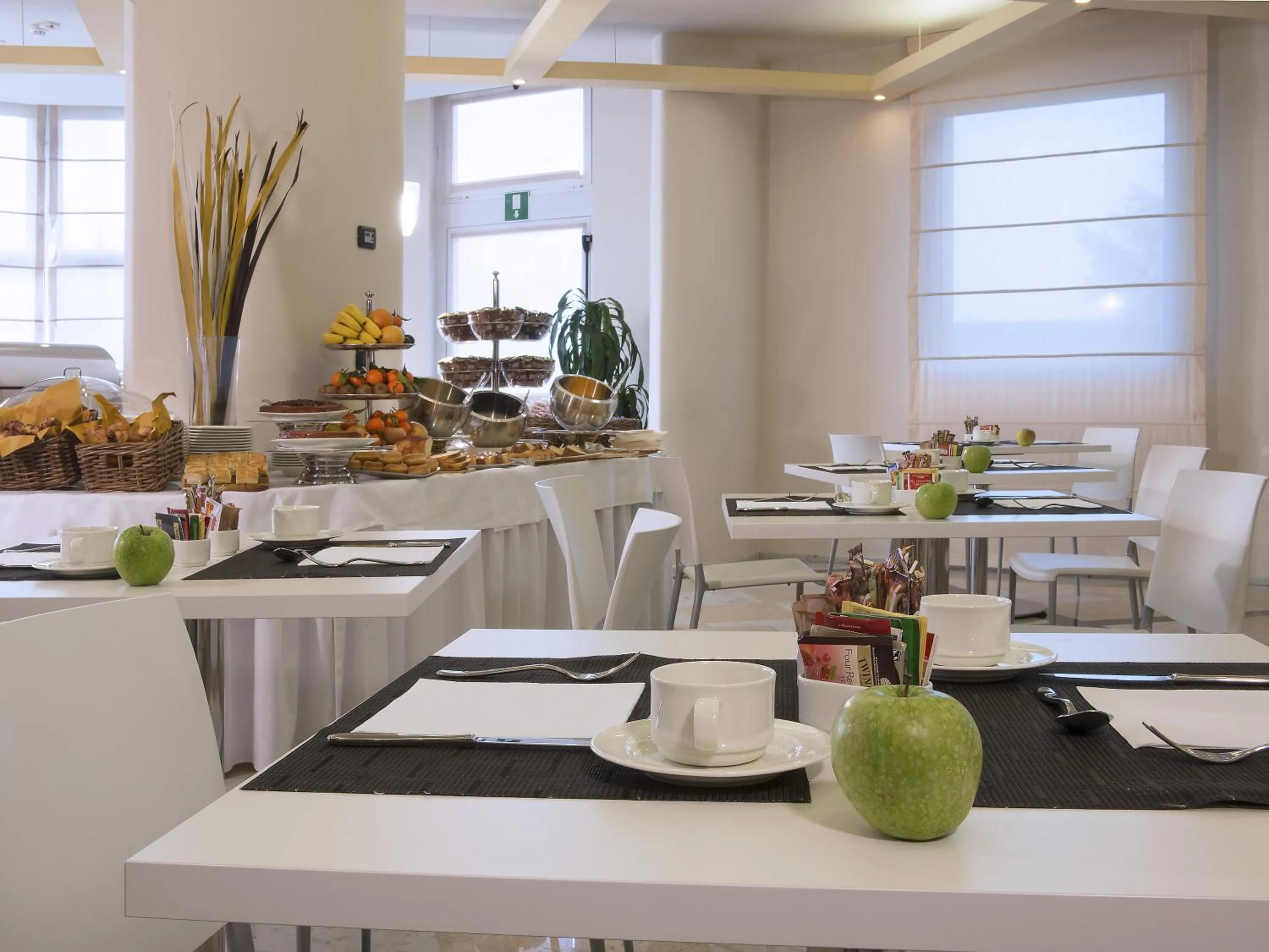 Restaurant/places to eat in My One Hotel Bologna