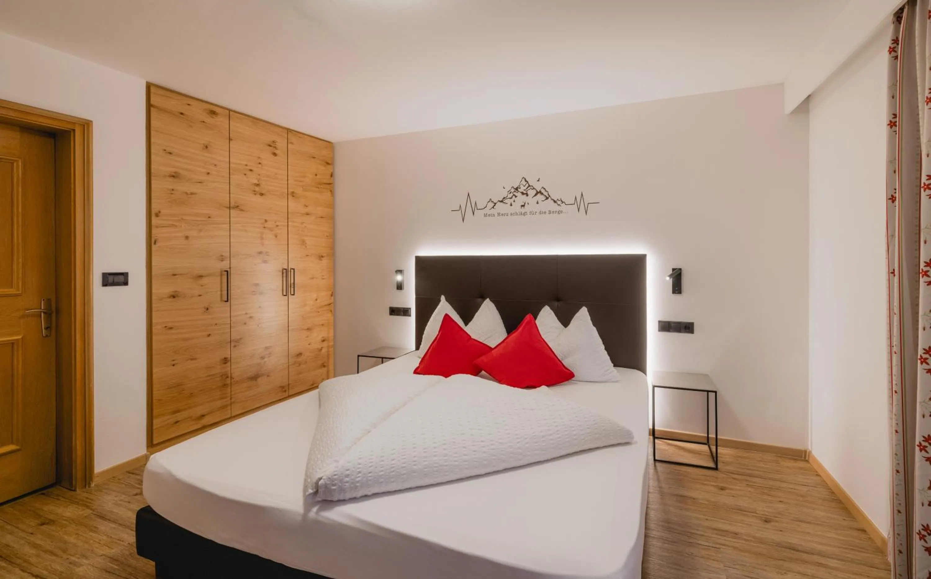 Bedroom, Bed in Pension Florian