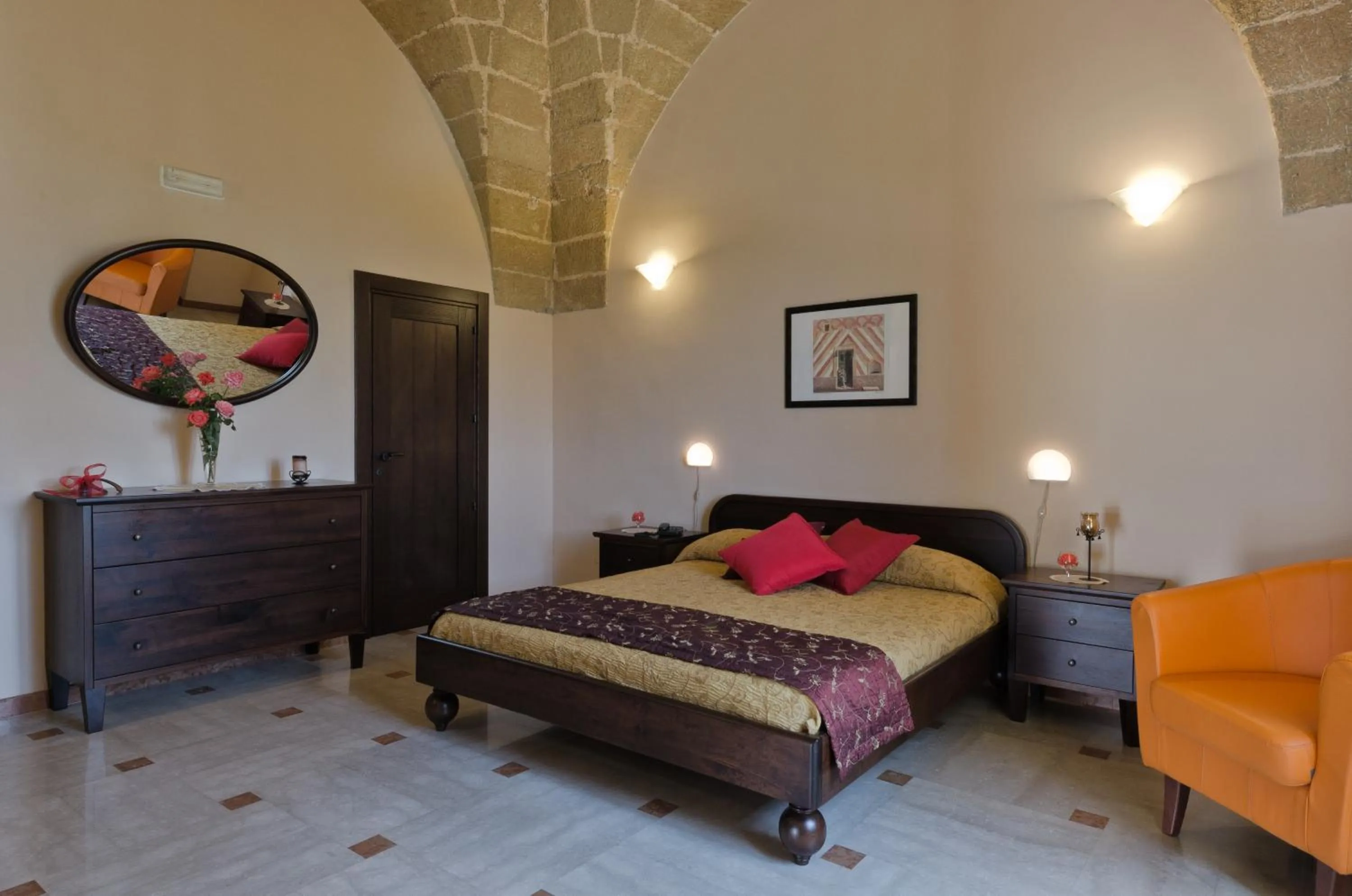 Photo of the whole room in AmareGold Tenuta La Baronessa Resort