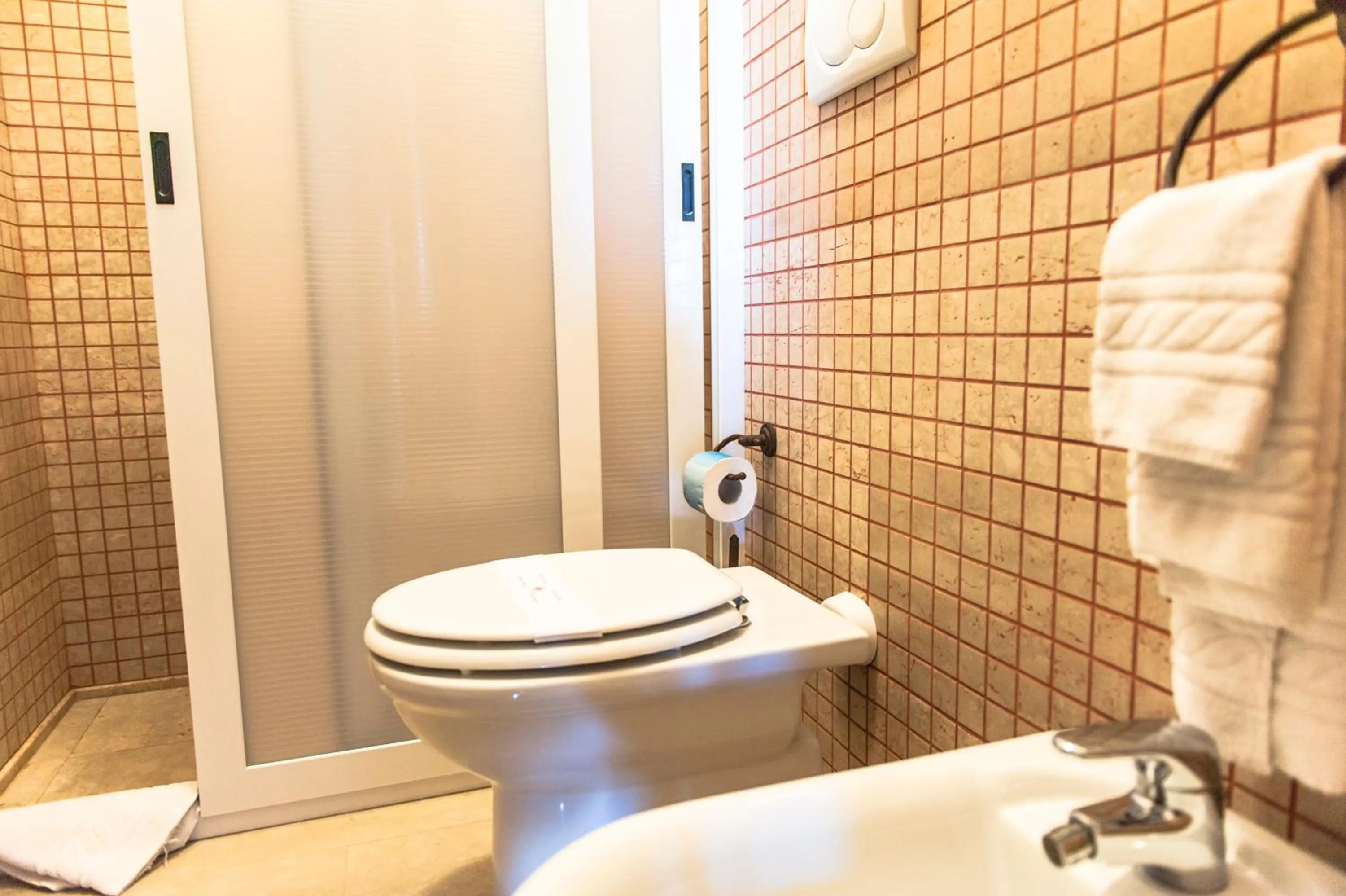 Bathroom in AmareGold Tenuta La Baronessa Resort