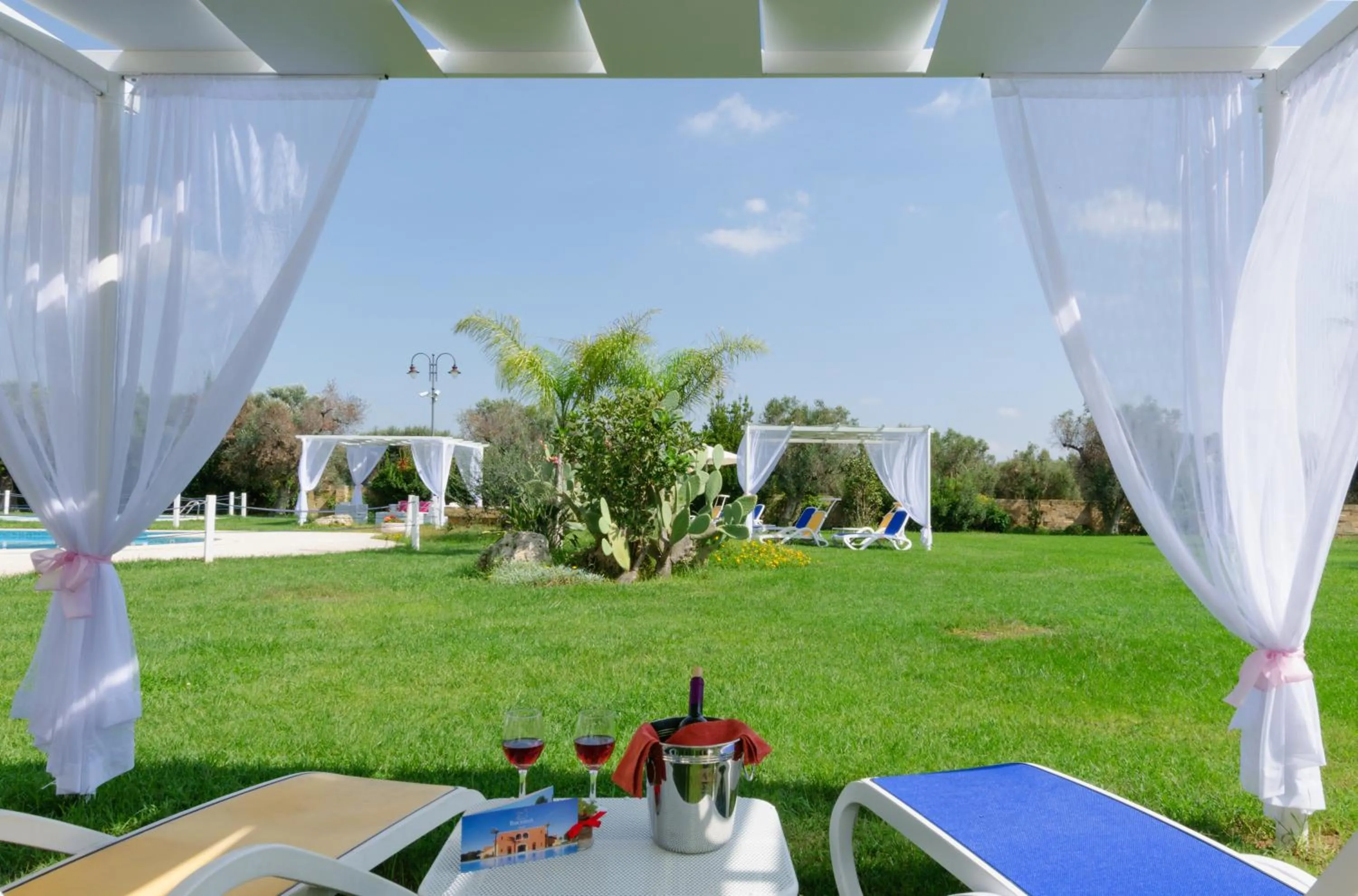 Lounge or bar in AmareGold Tenuta La Baronessa Resort