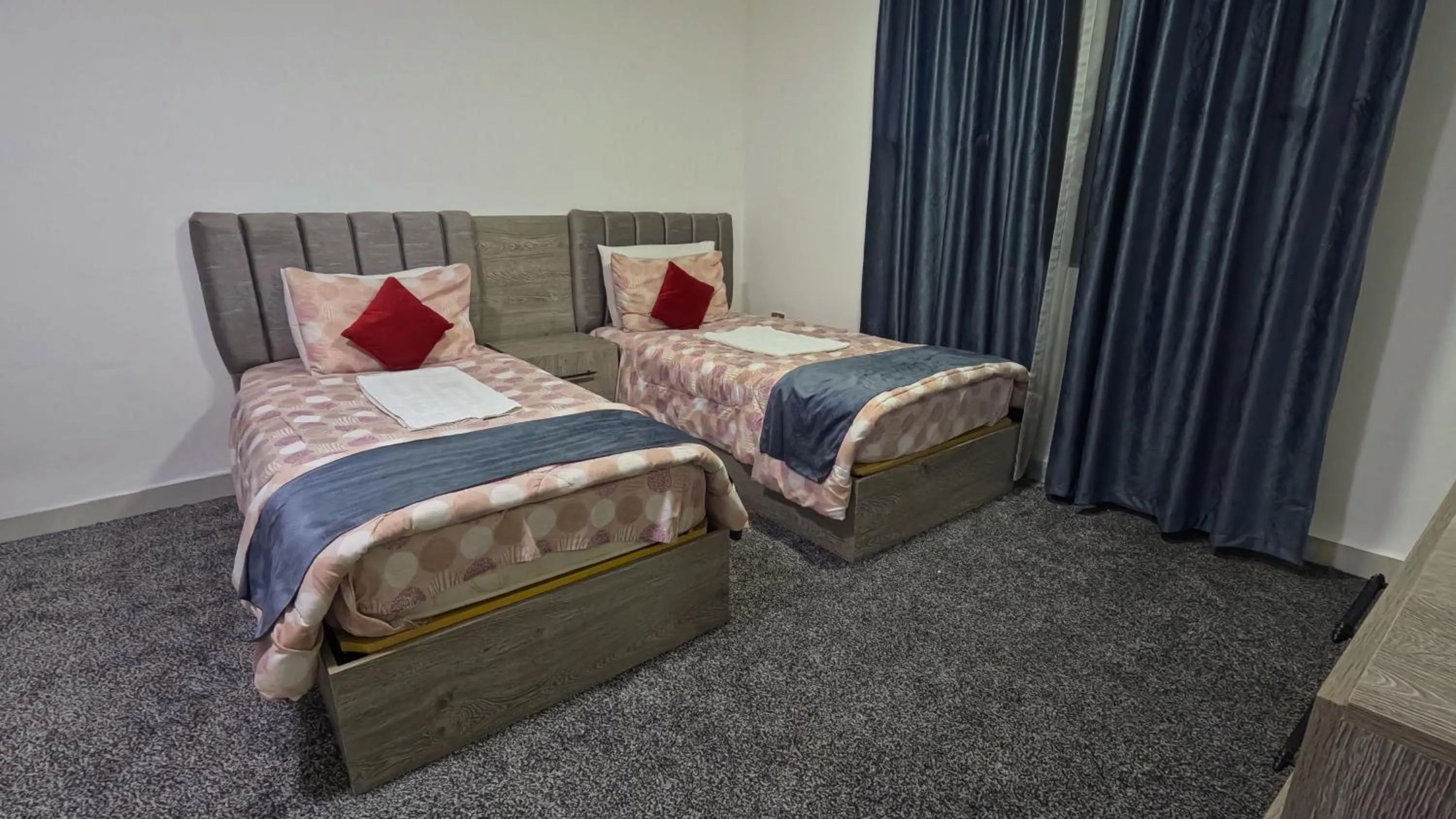 Bed in Masaya Al Deyar Apartments