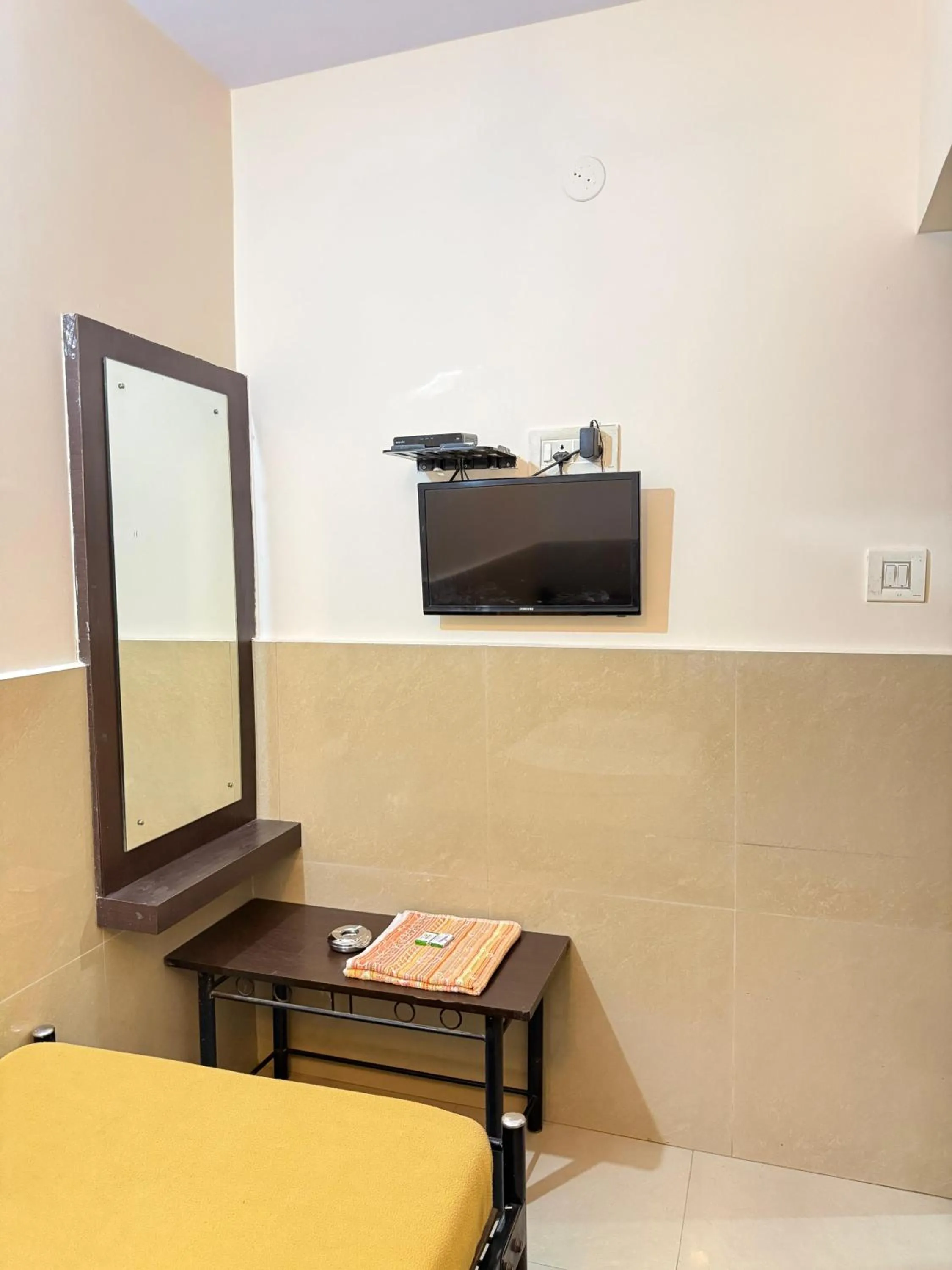 Standard Single Room in Manjusri Paradise
