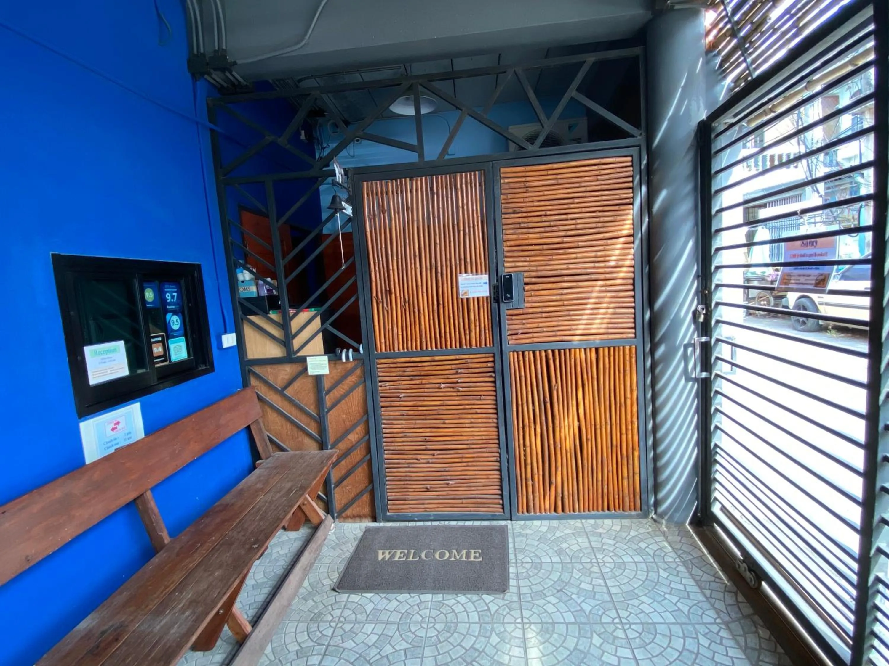 Facade/entrance in At Home Hostel, Pak Chong