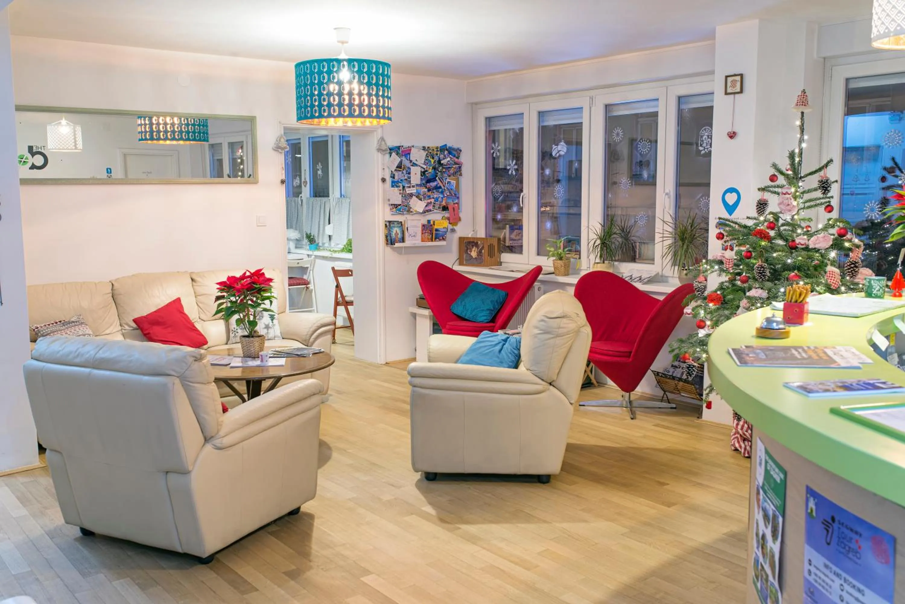 Communal lounge/ TV room in The Dots Hostel