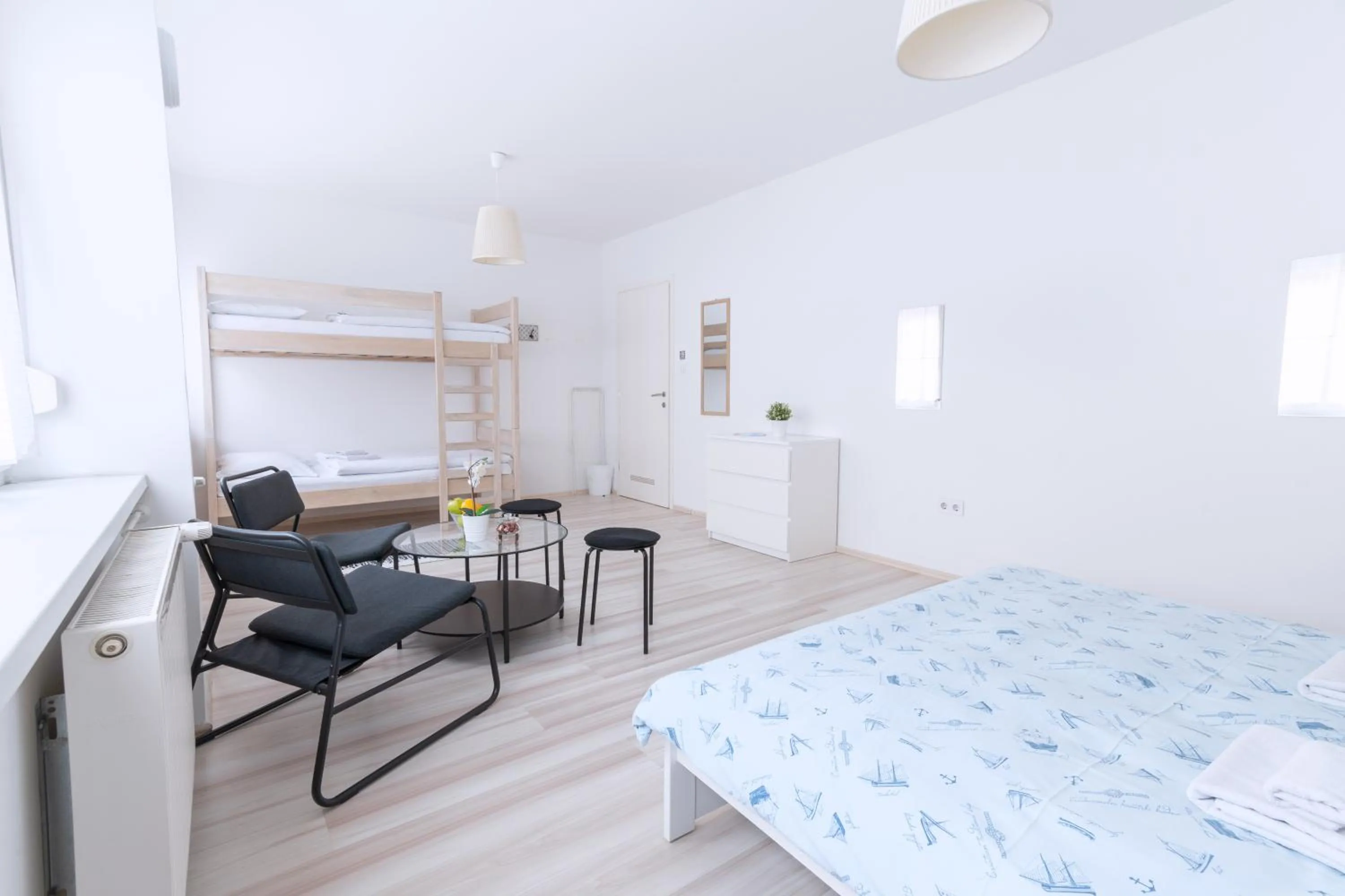 Photo of the whole room in The Dots Hostel