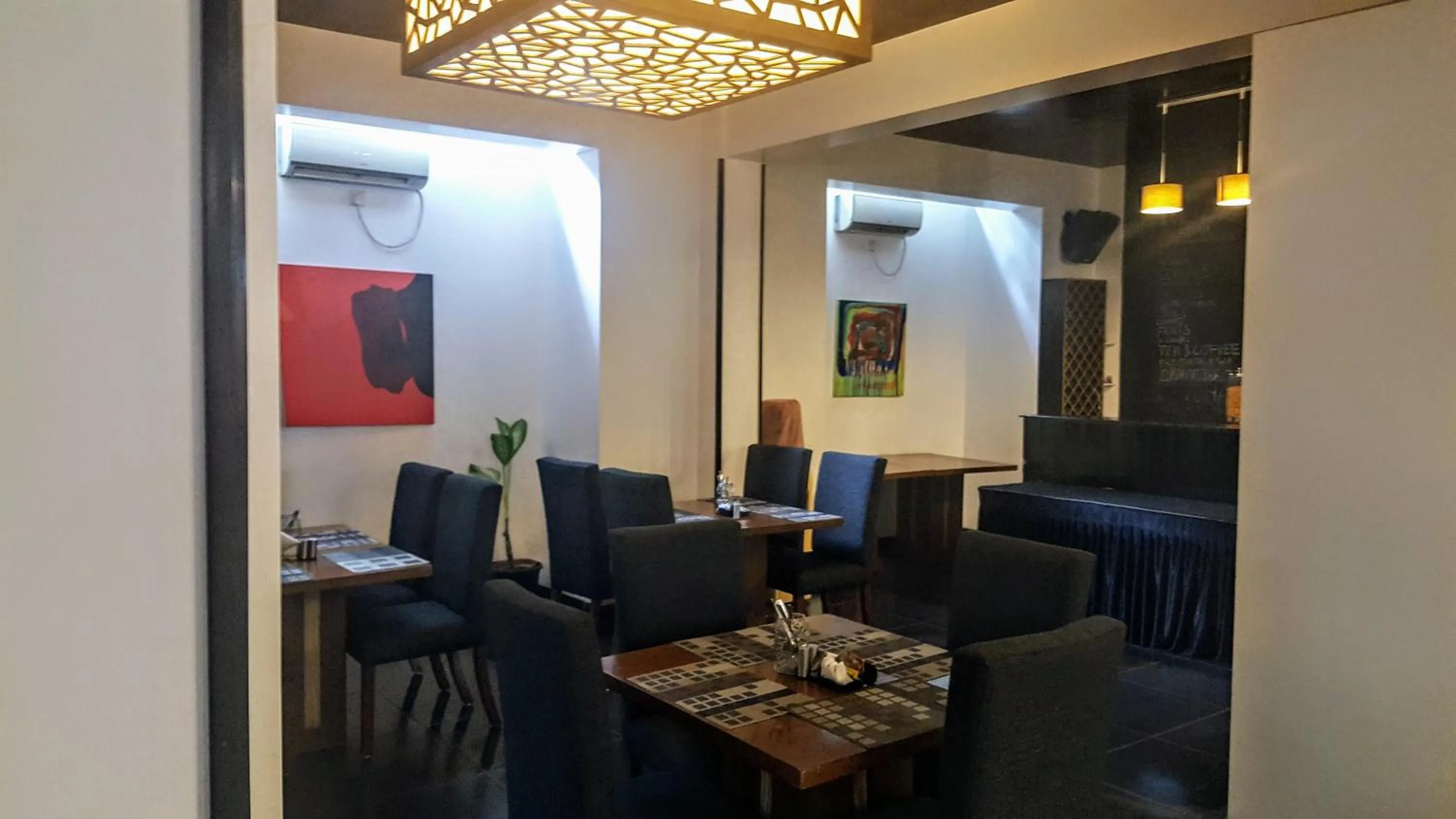 Restaurant/places to eat in The Saneer Jaipur