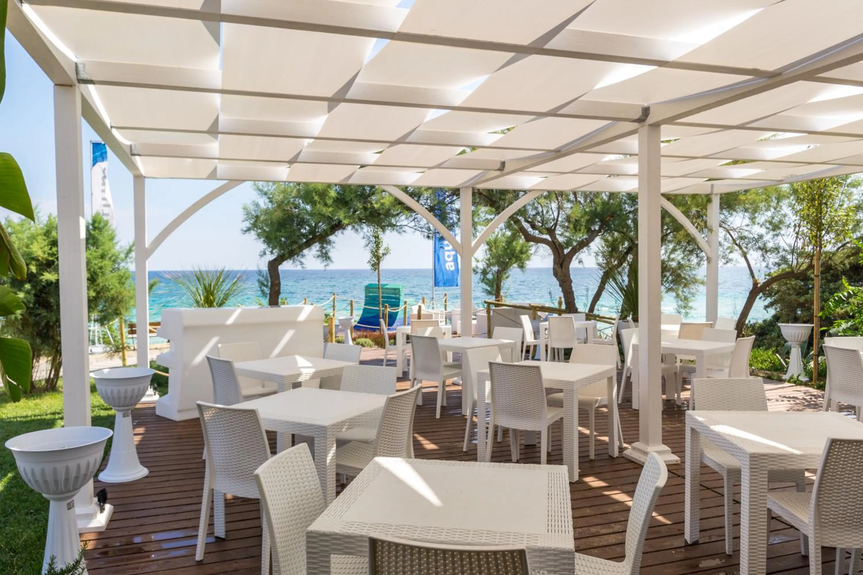 Patio in Aquarium Residence