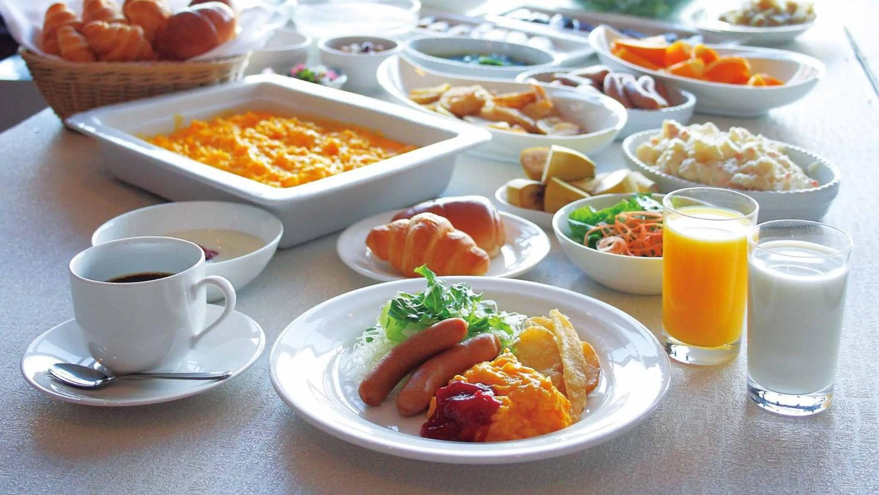 Buffet breakfast in Hotel Green Plaza Joetsu