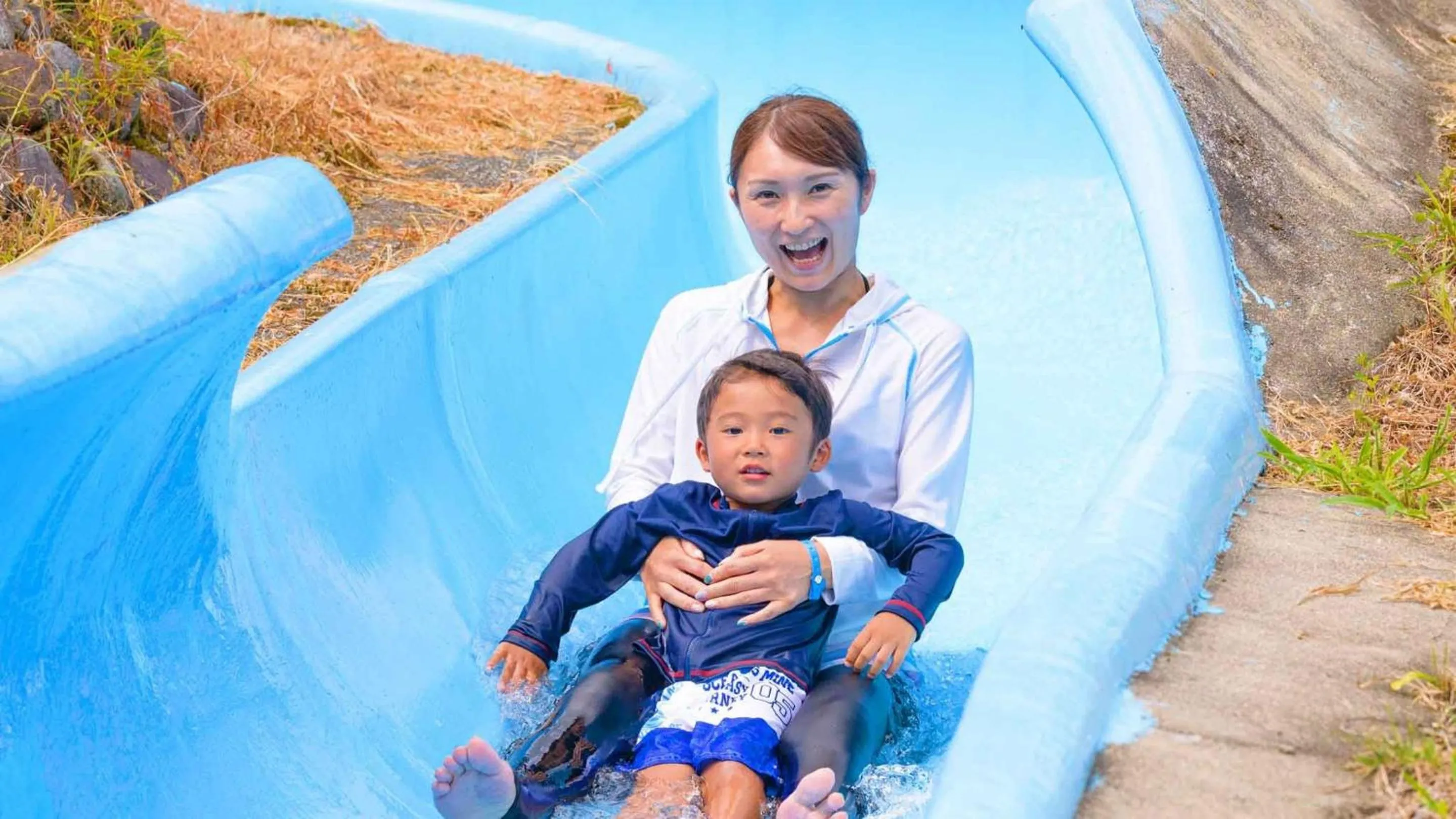 Swimming pool in Hotel Green Plaza Joetsu