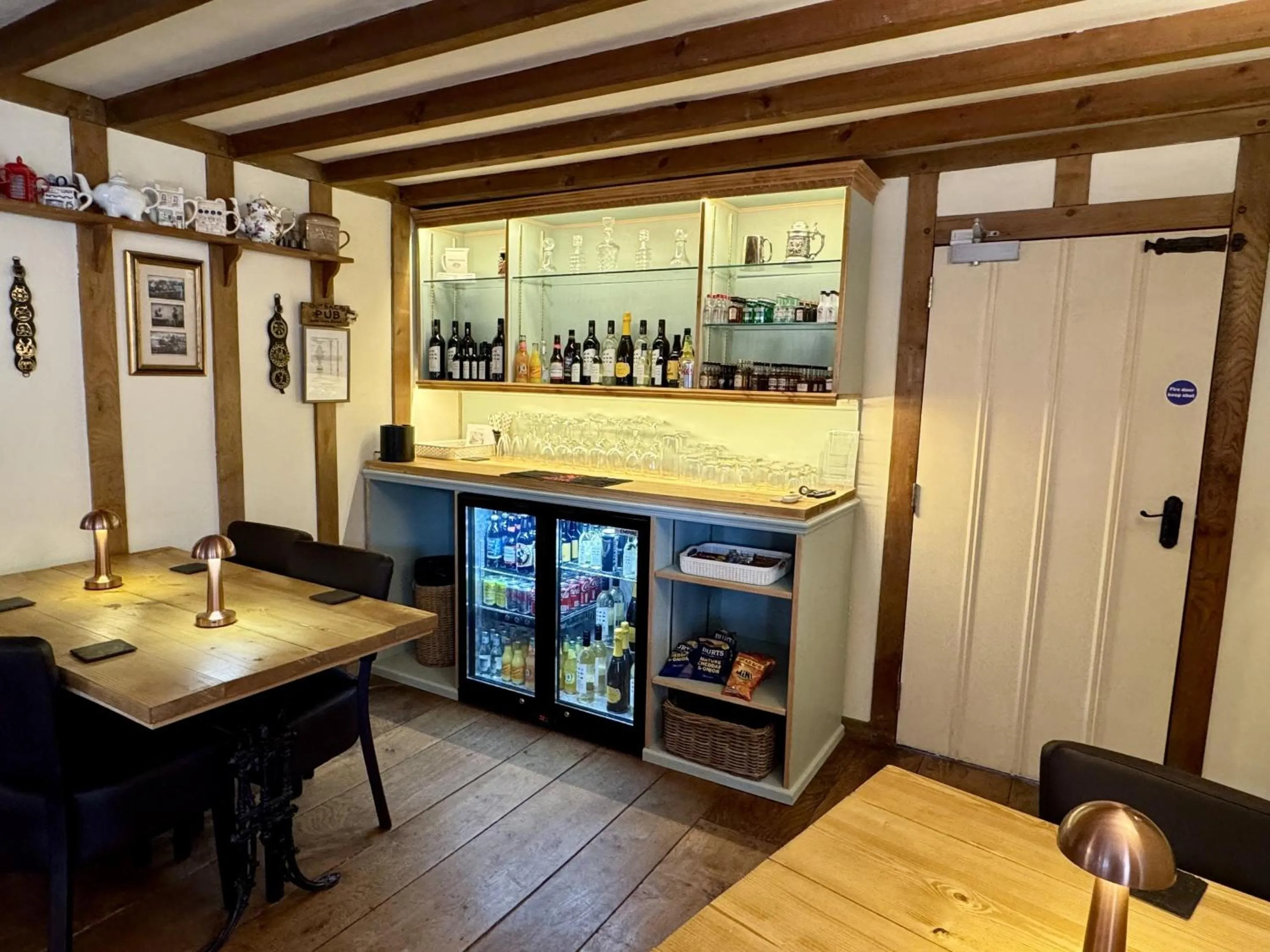 Lounge or bar in Guiting Guest House