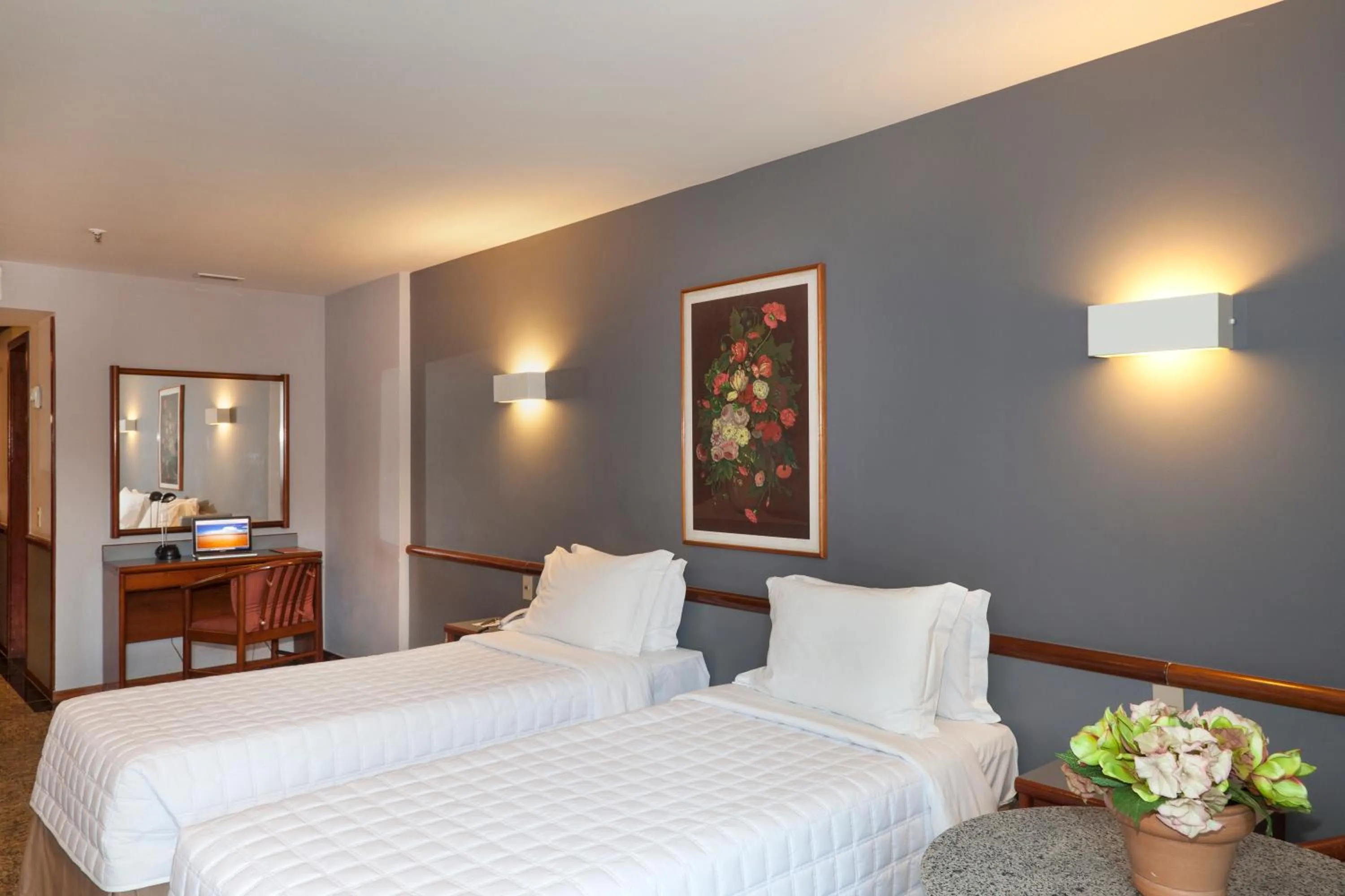 Bedroom, Bed in Hotel Atlantico Star