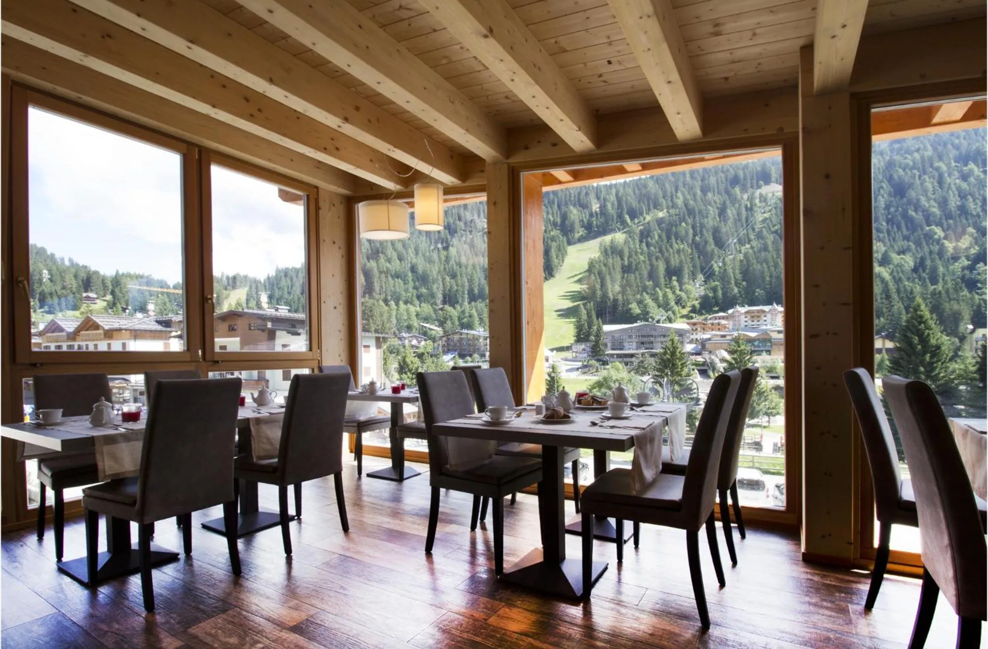 Breakfast in Hotel Garnì Caminetto