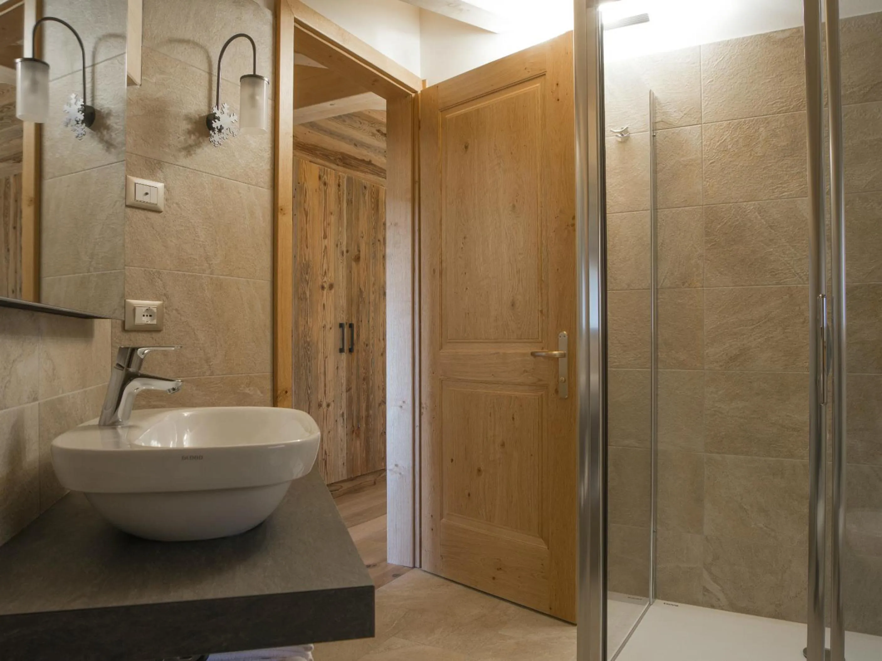 Bathroom in Hotel Garnì Caminetto