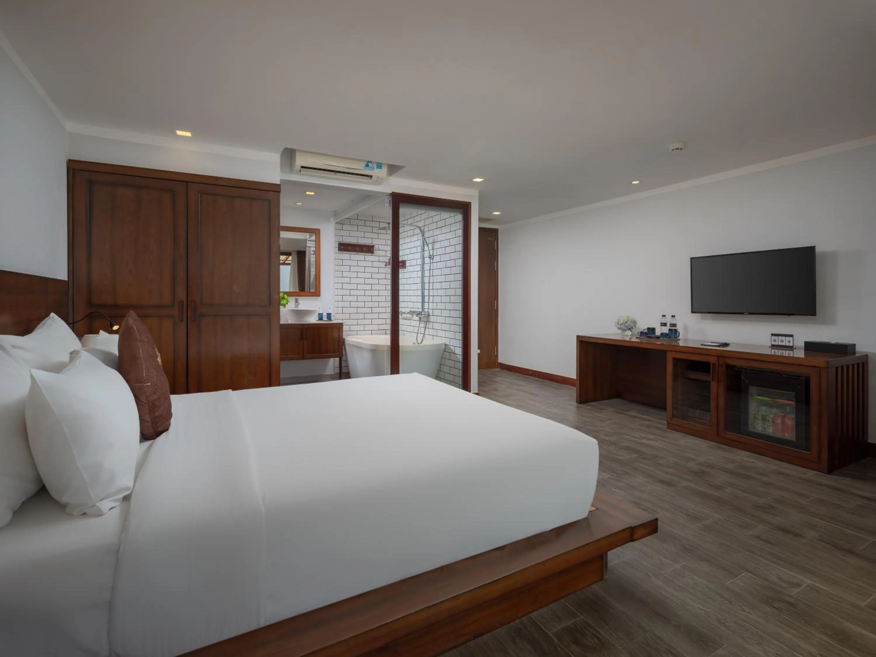 Bed in Hoi An Odyssey Hotel & Spa