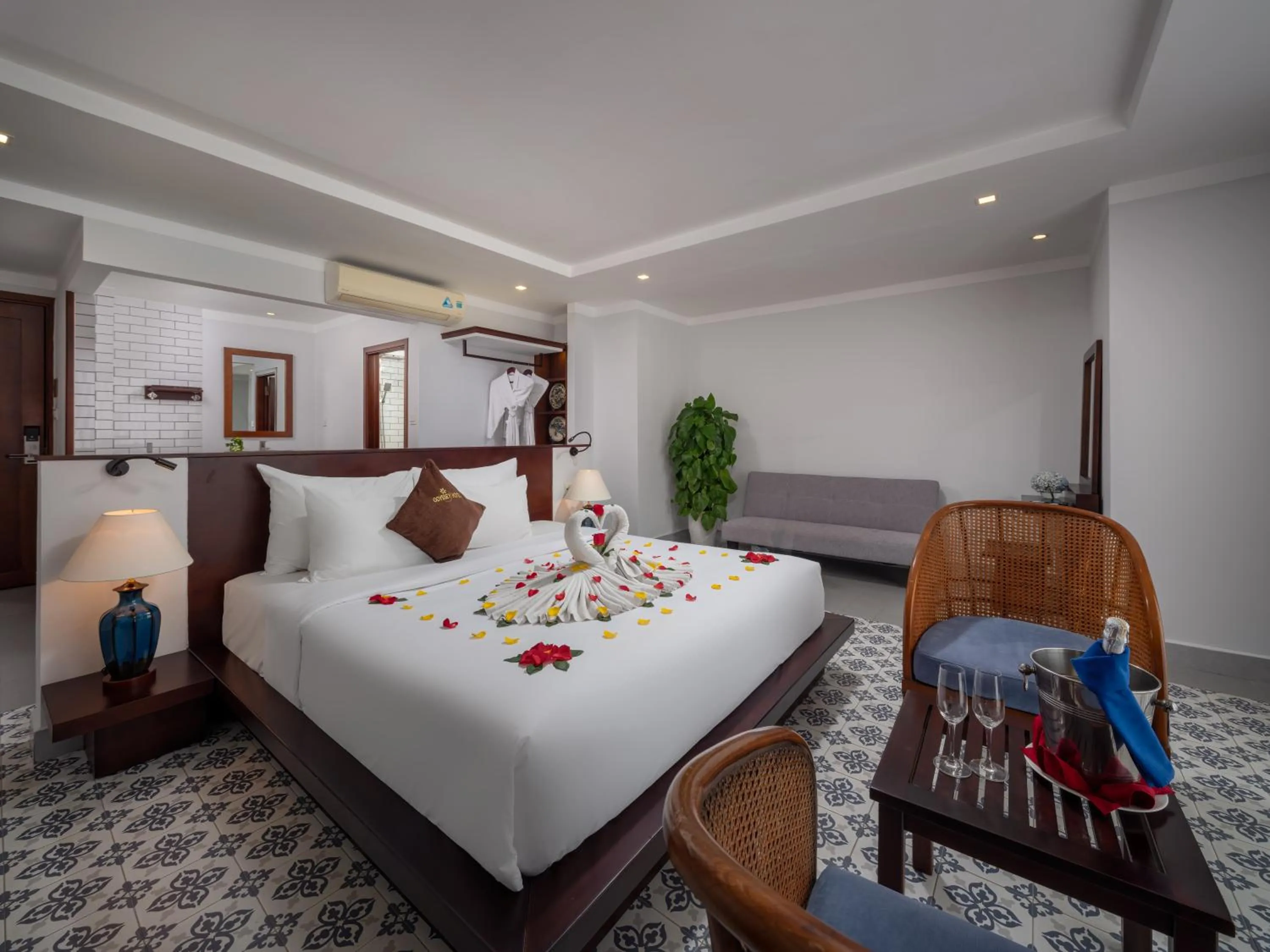 Bed in Hoi An Odyssey Hotel & Spa