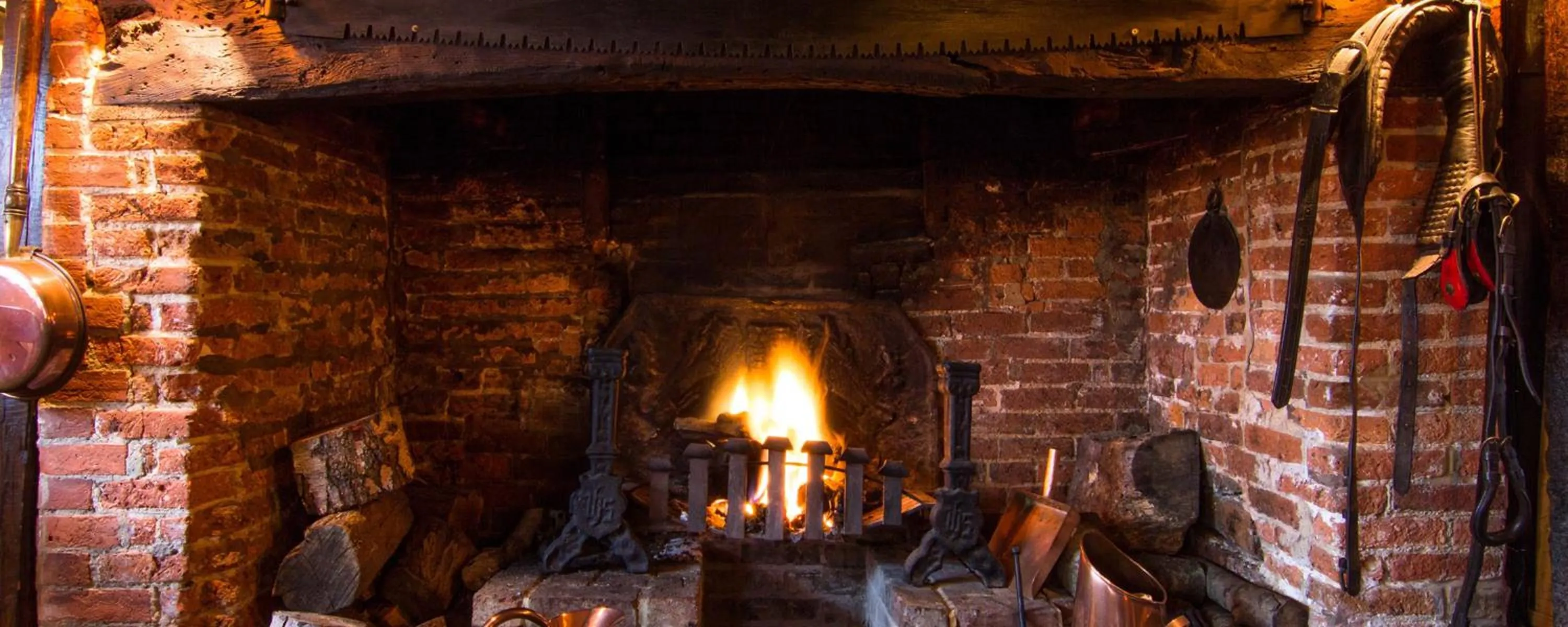 Decorative detail in Two Sawyers