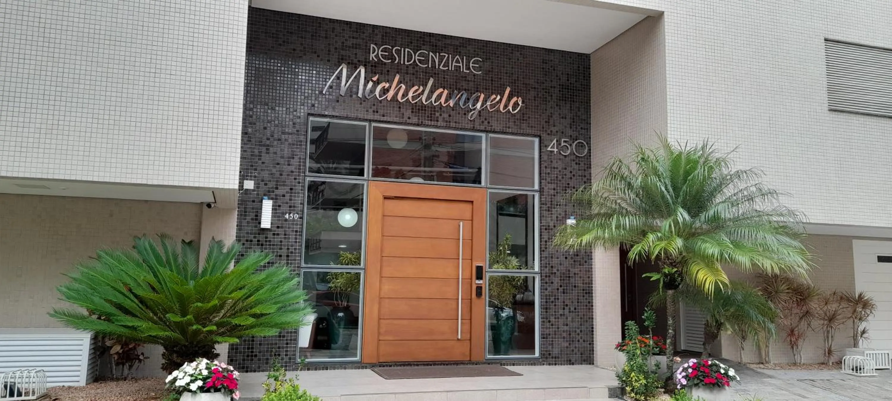 Property building in Apartamento no 20 piso com 90m2 e linda vista