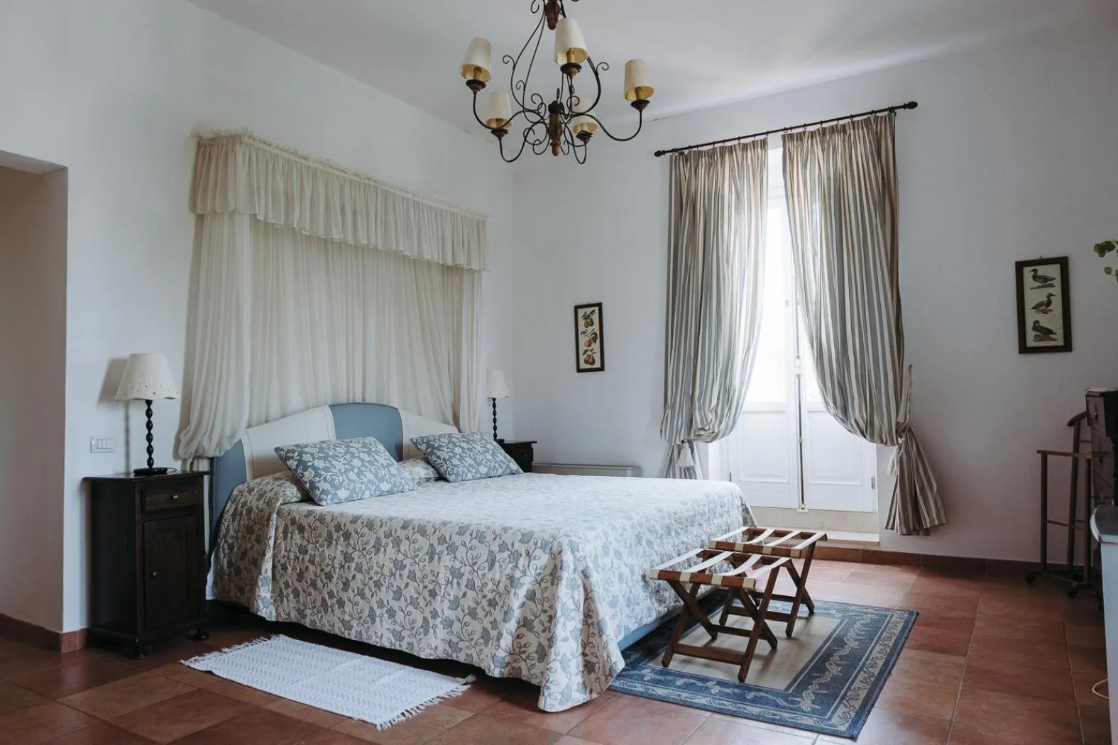 Photo of the whole room, Bed in Golf Club Metaponto