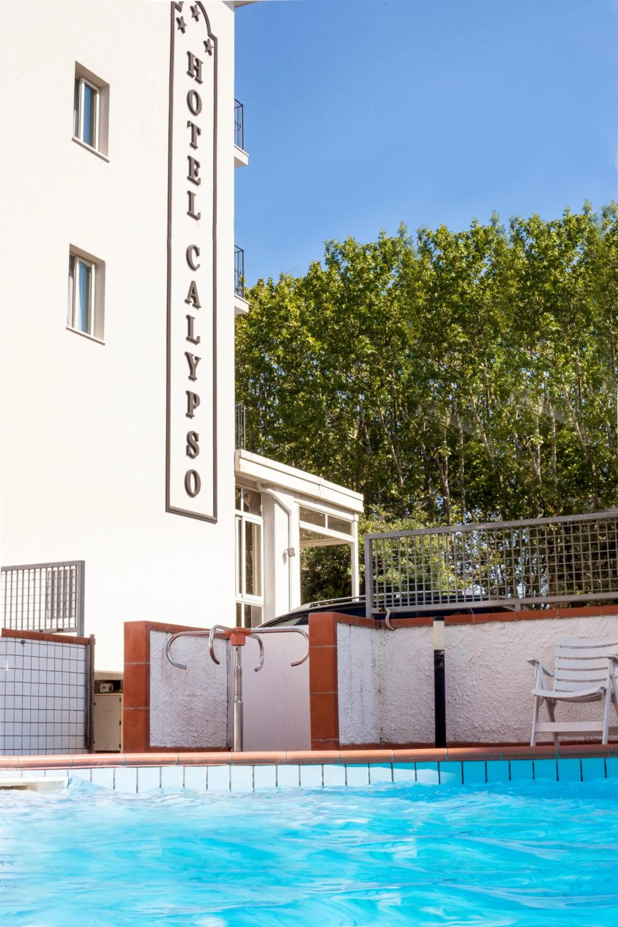 Swimming pool in Hotel Calypso