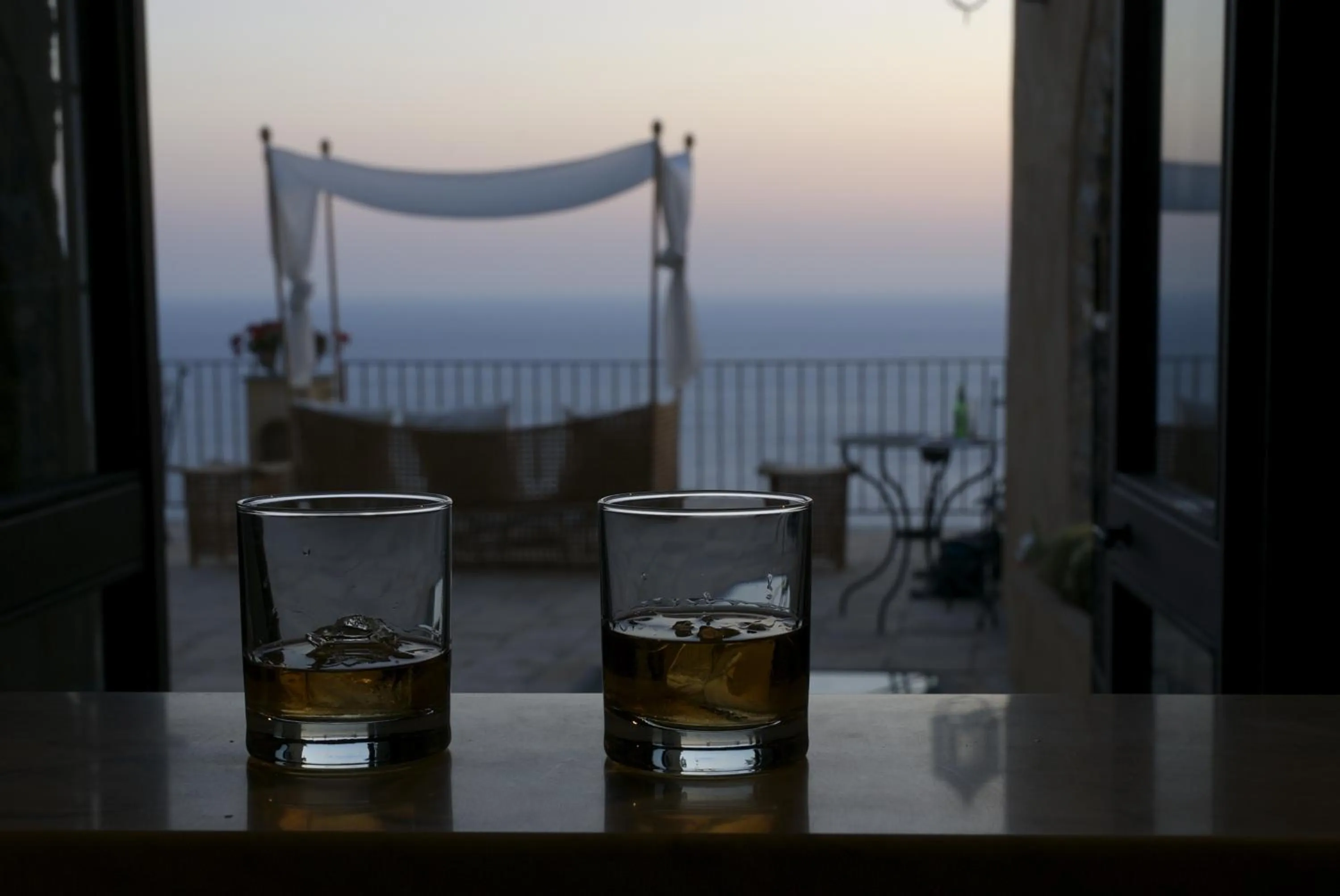 Balcony/Terrace in Marulivo Hotel