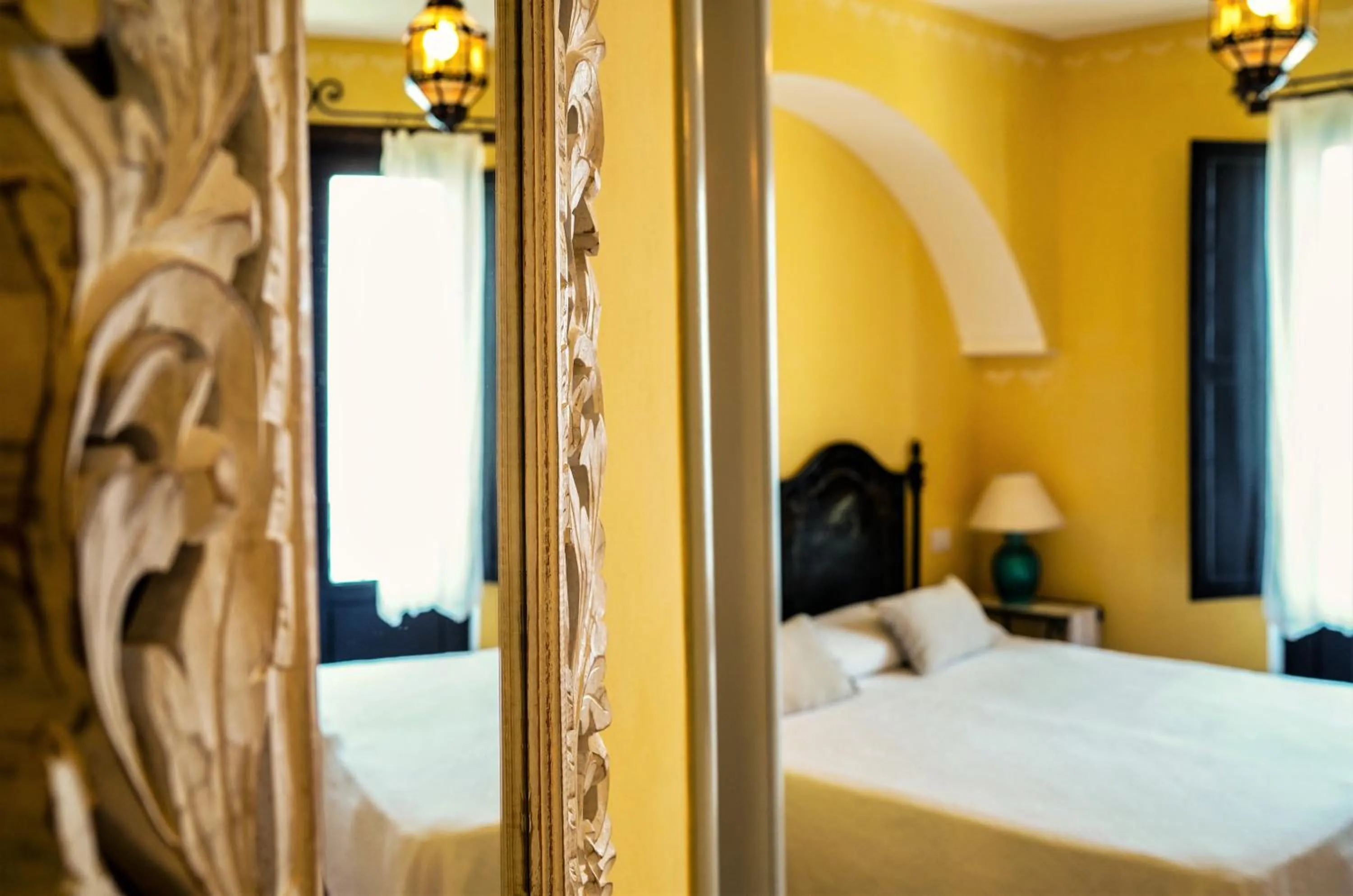 View (from property/room), Bed in Marulivo Hotel