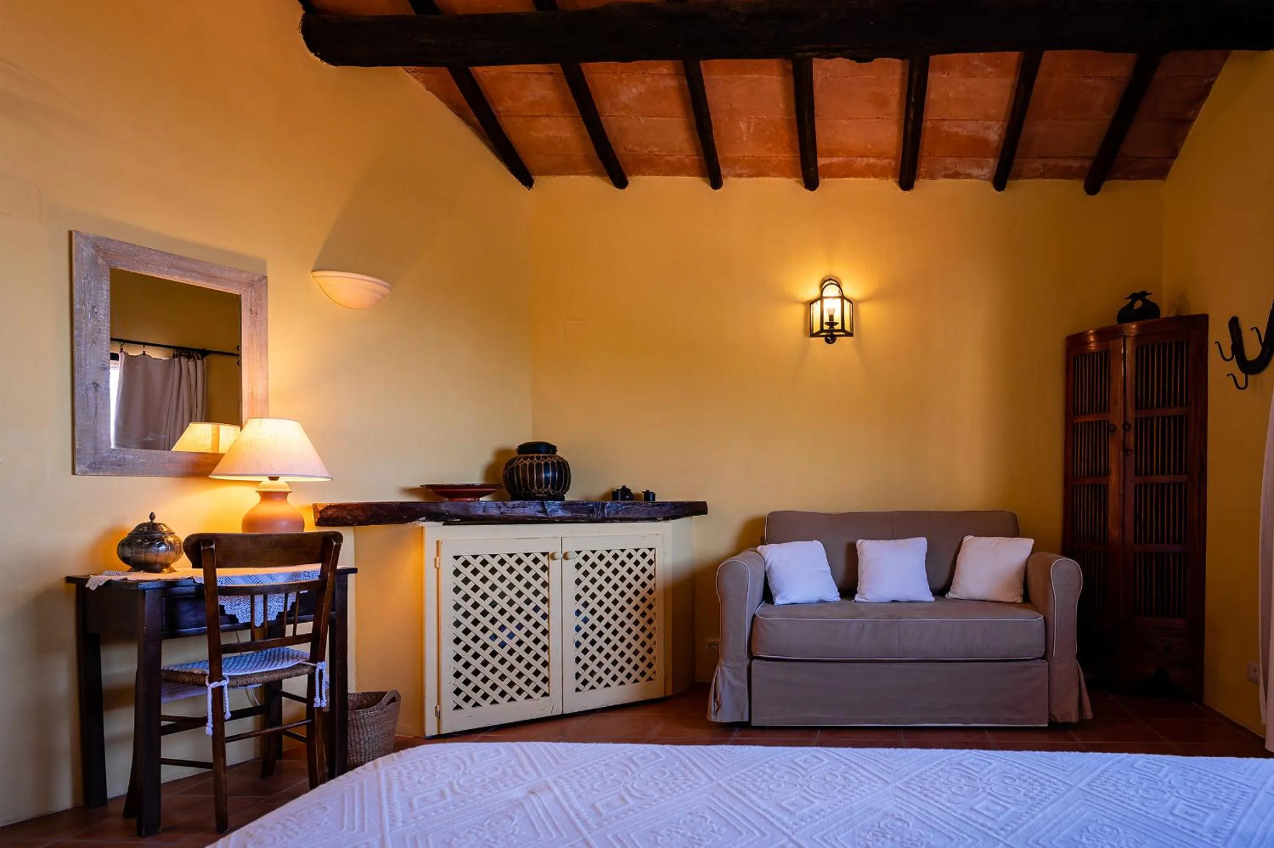 Photo of the whole room, Bed in Marulivo Hotel