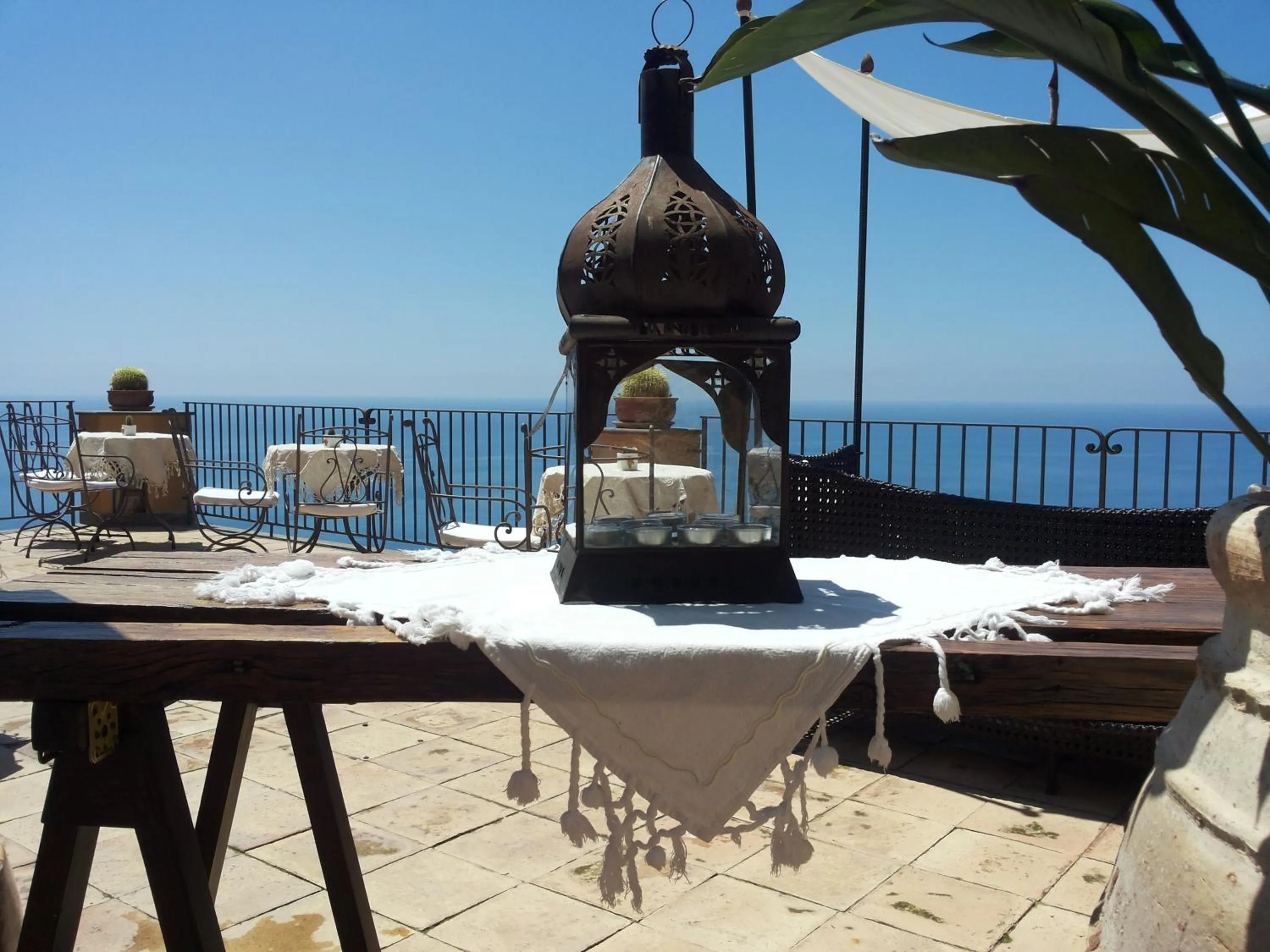 Balcony/Terrace in Marulivo Hotel