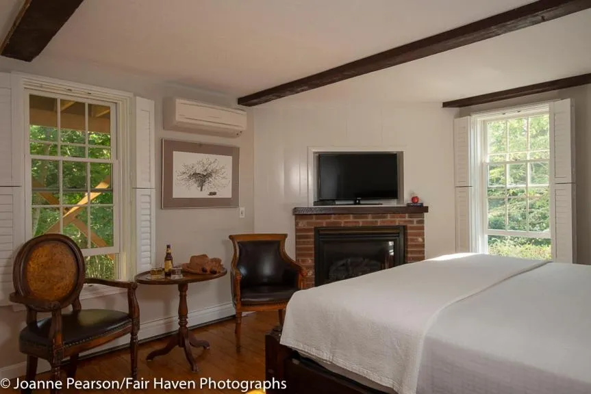 Liberty Hill Inn