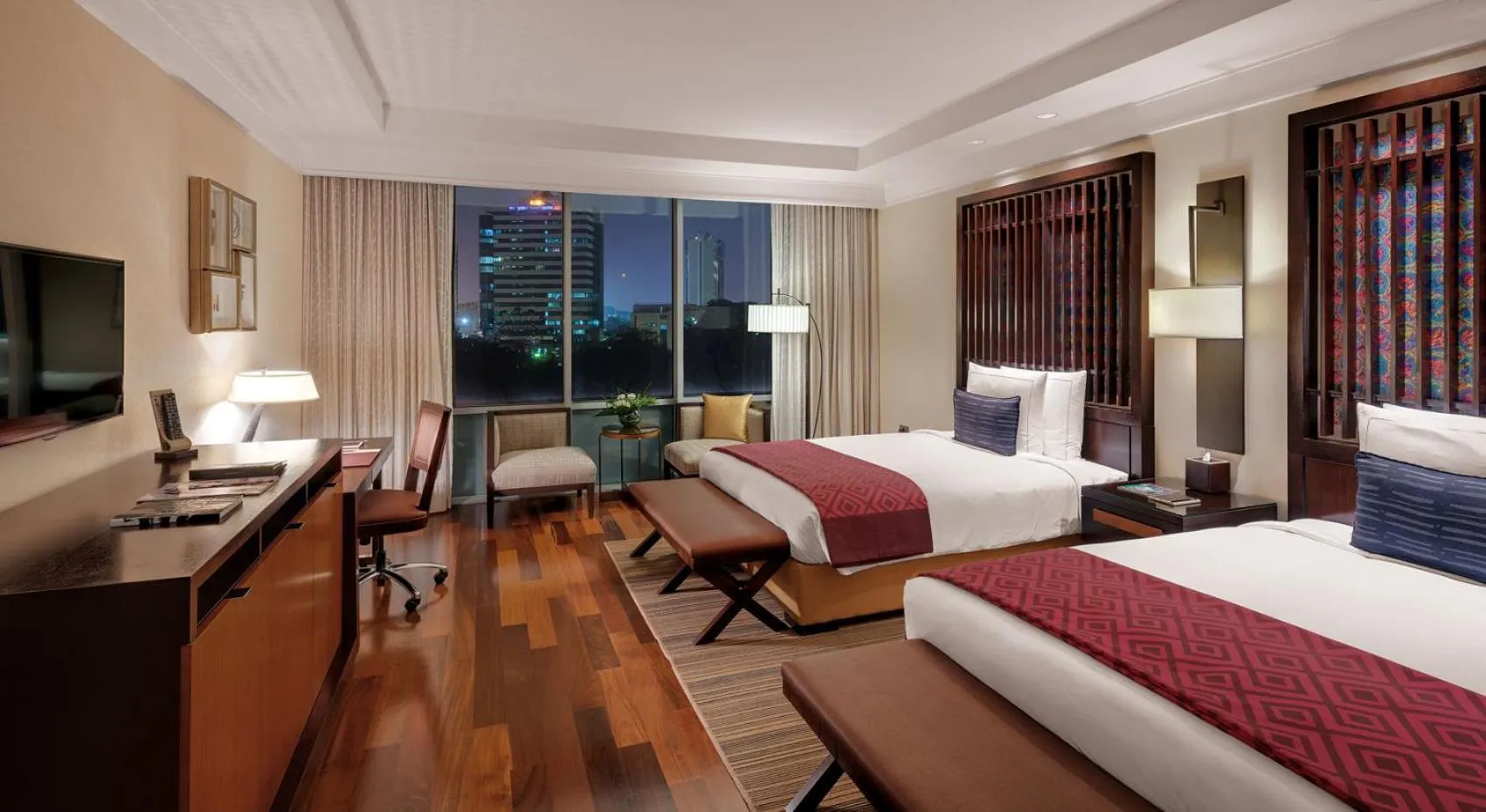Photo of the whole room, Bed in Kempinski Hotel Gold Coast City